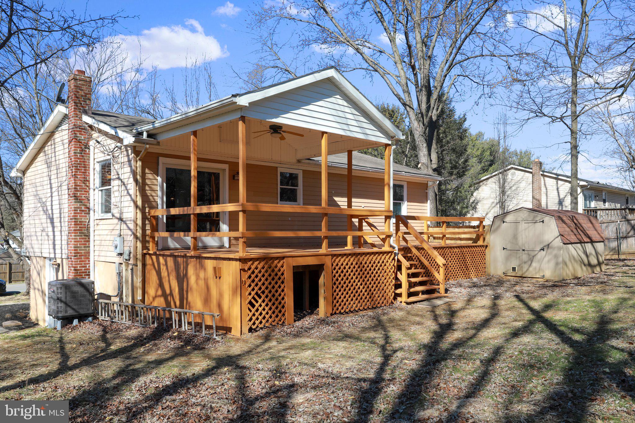 WALNUT GROVE - Residential