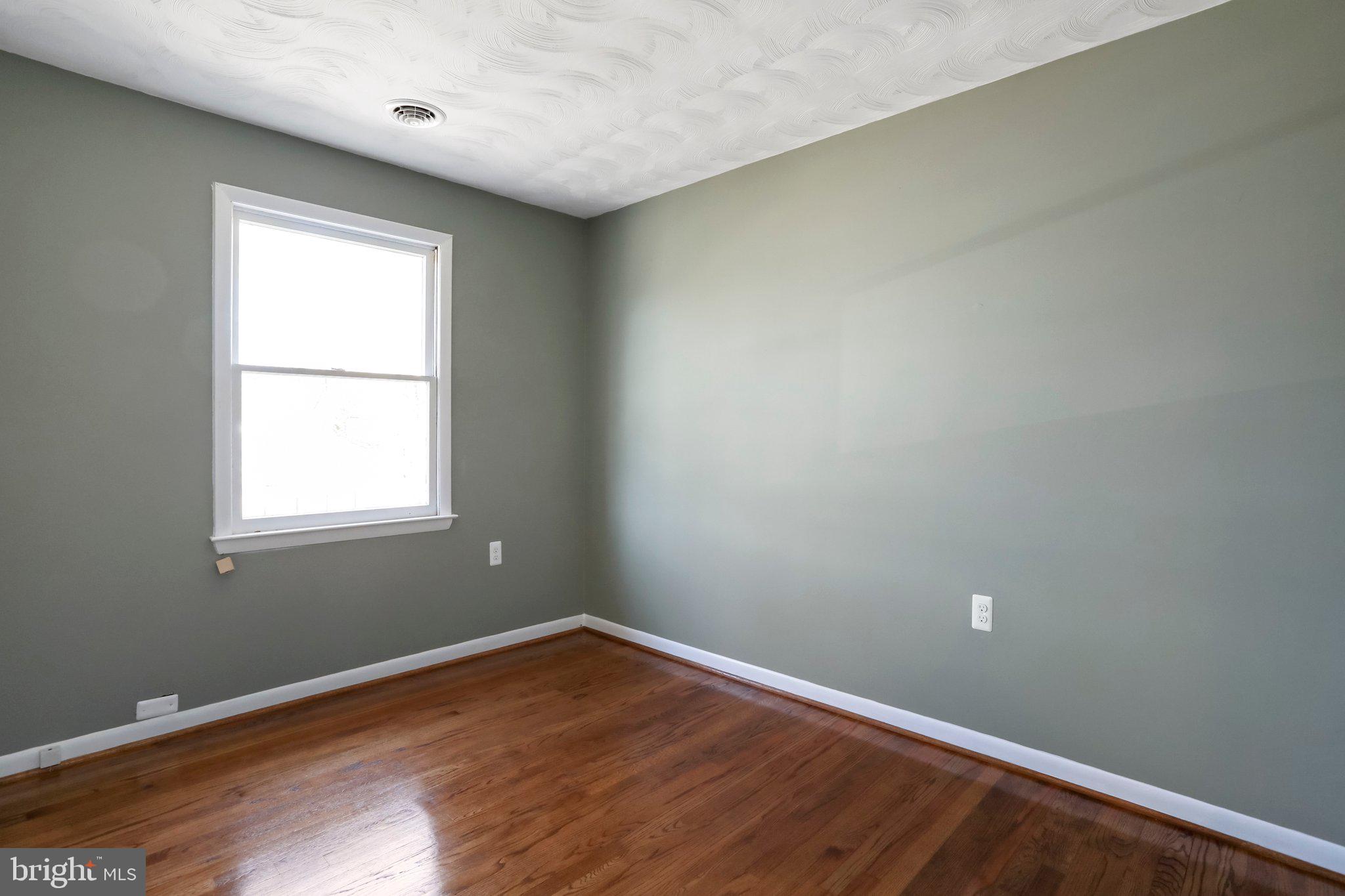 WALNUT GROVE - Residential