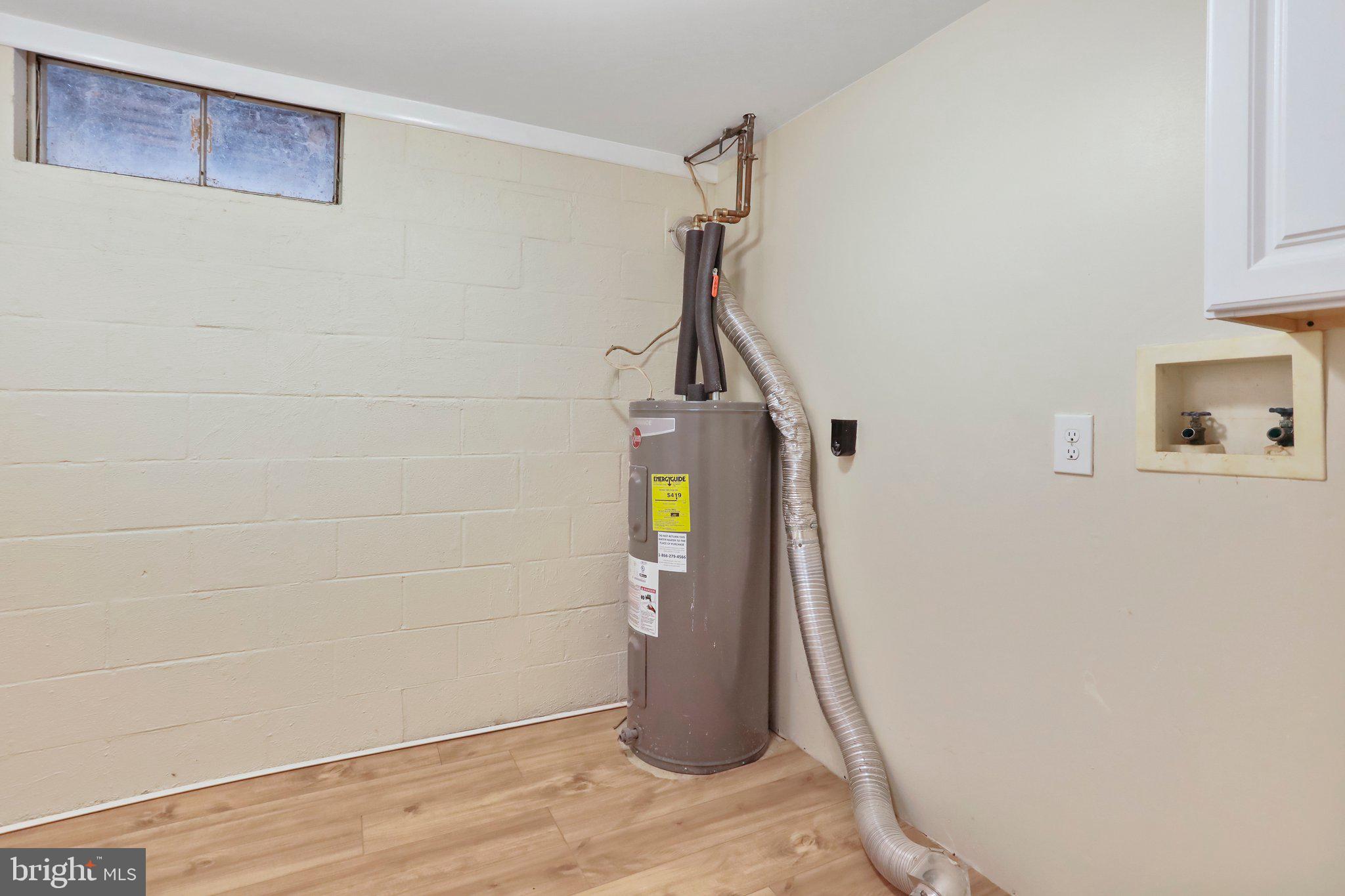 WALNUT GROVE - Residential