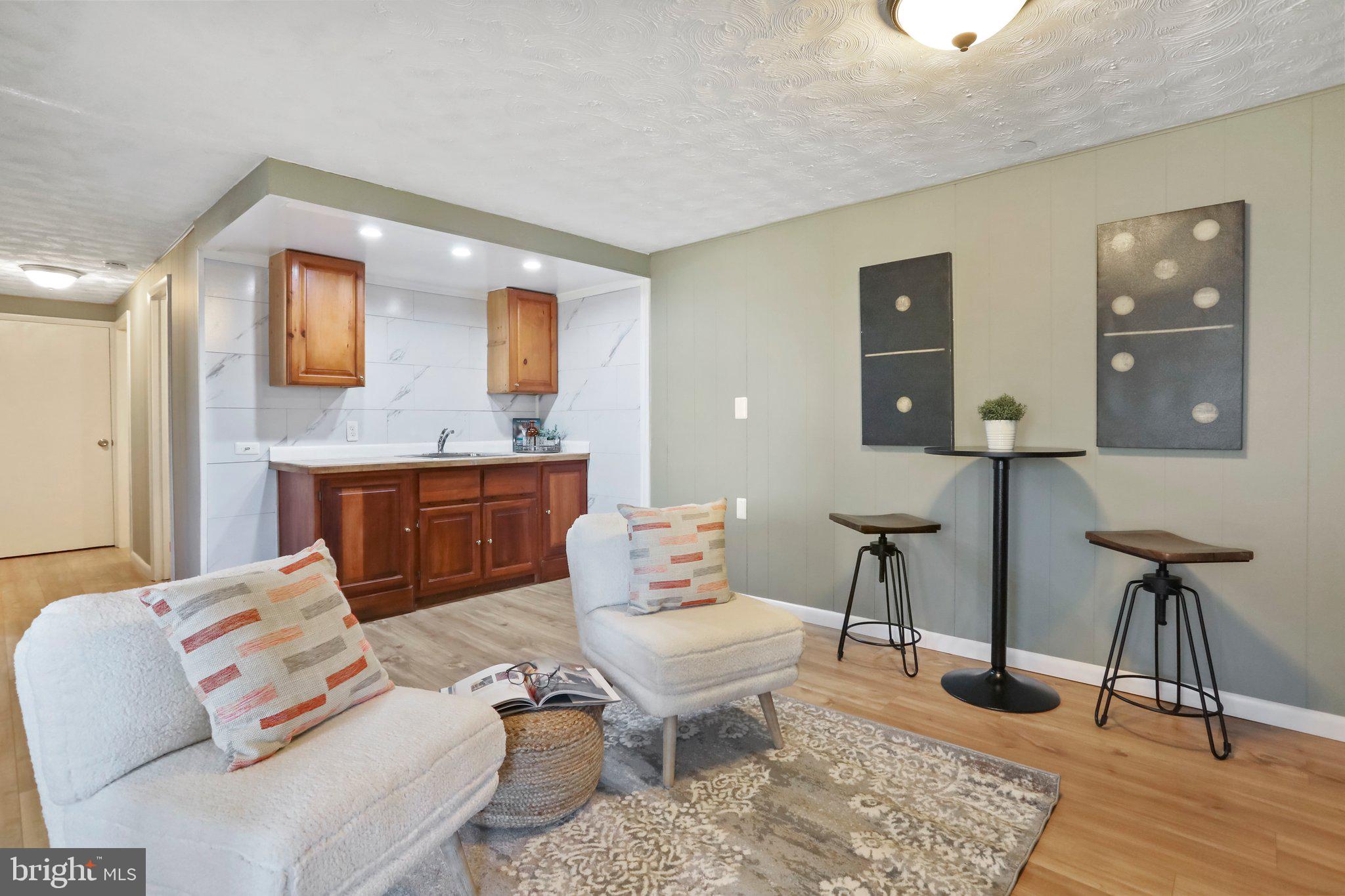 WALNUT GROVE - Residential