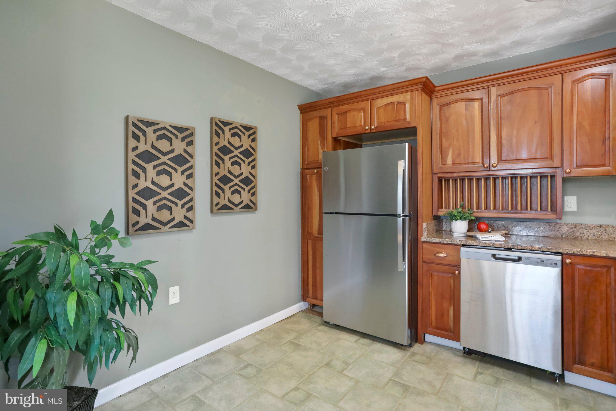 WALNUT GROVE - Residential