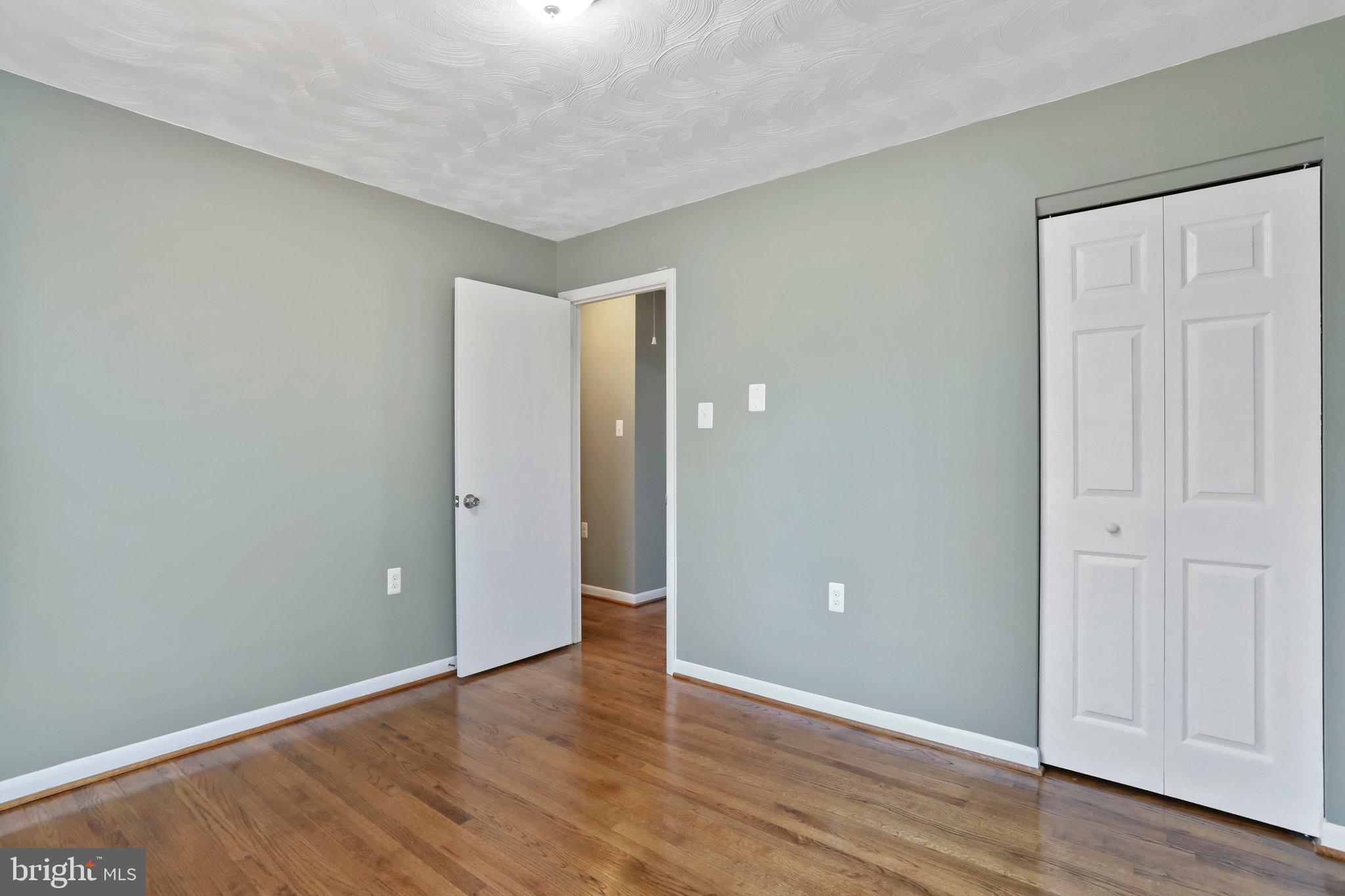 WALNUT GROVE - Residential