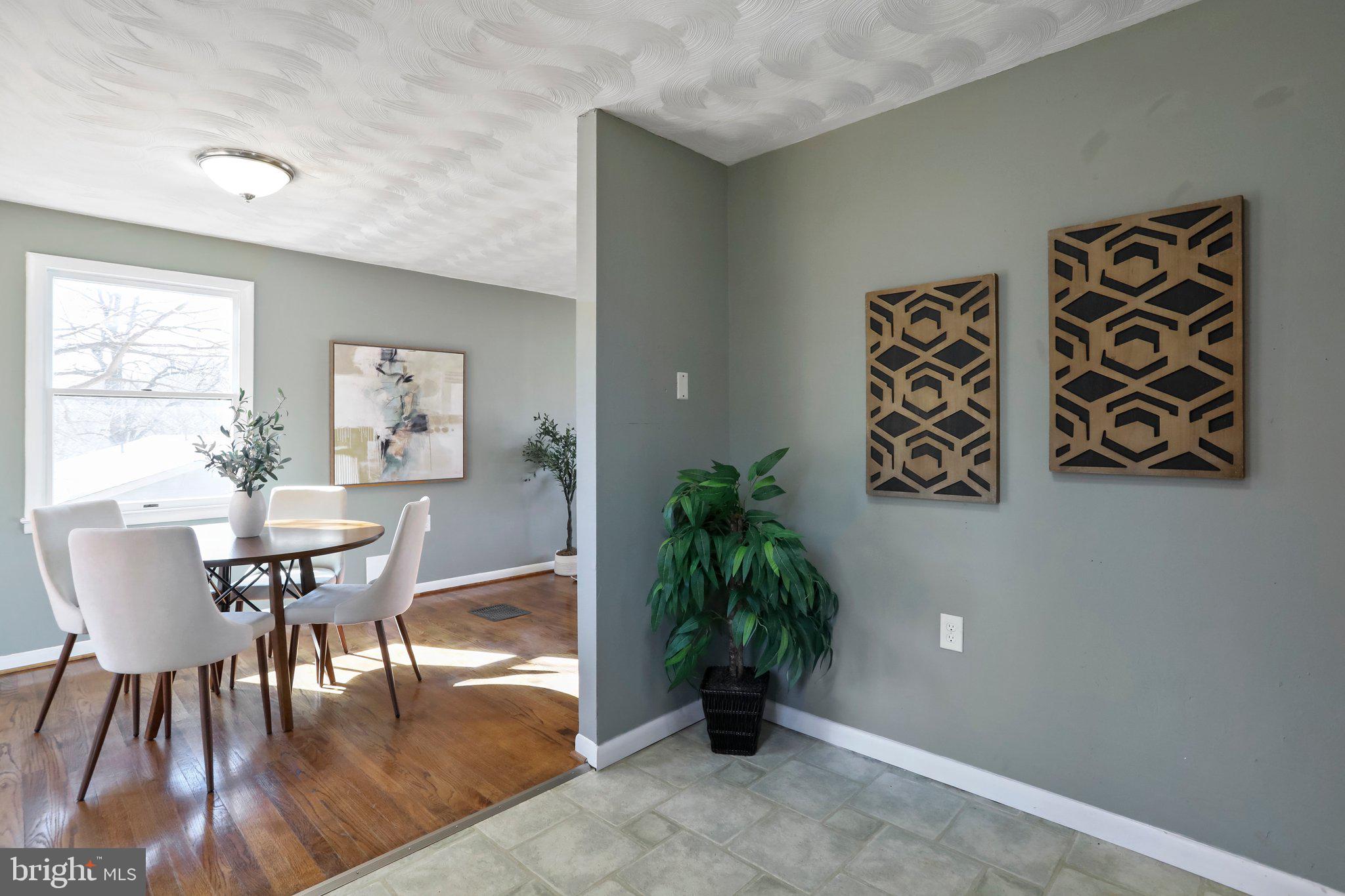 WALNUT GROVE - Residential