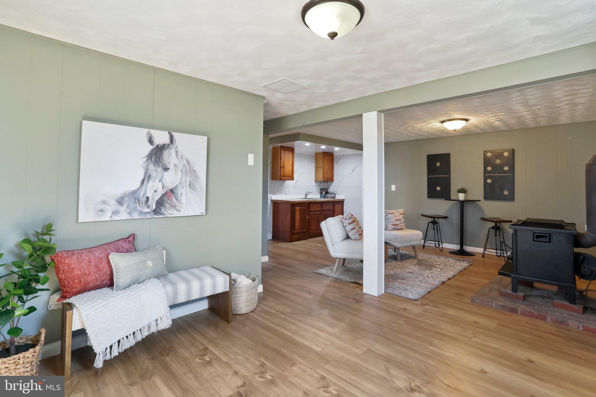 WALNUT GROVE - Residential