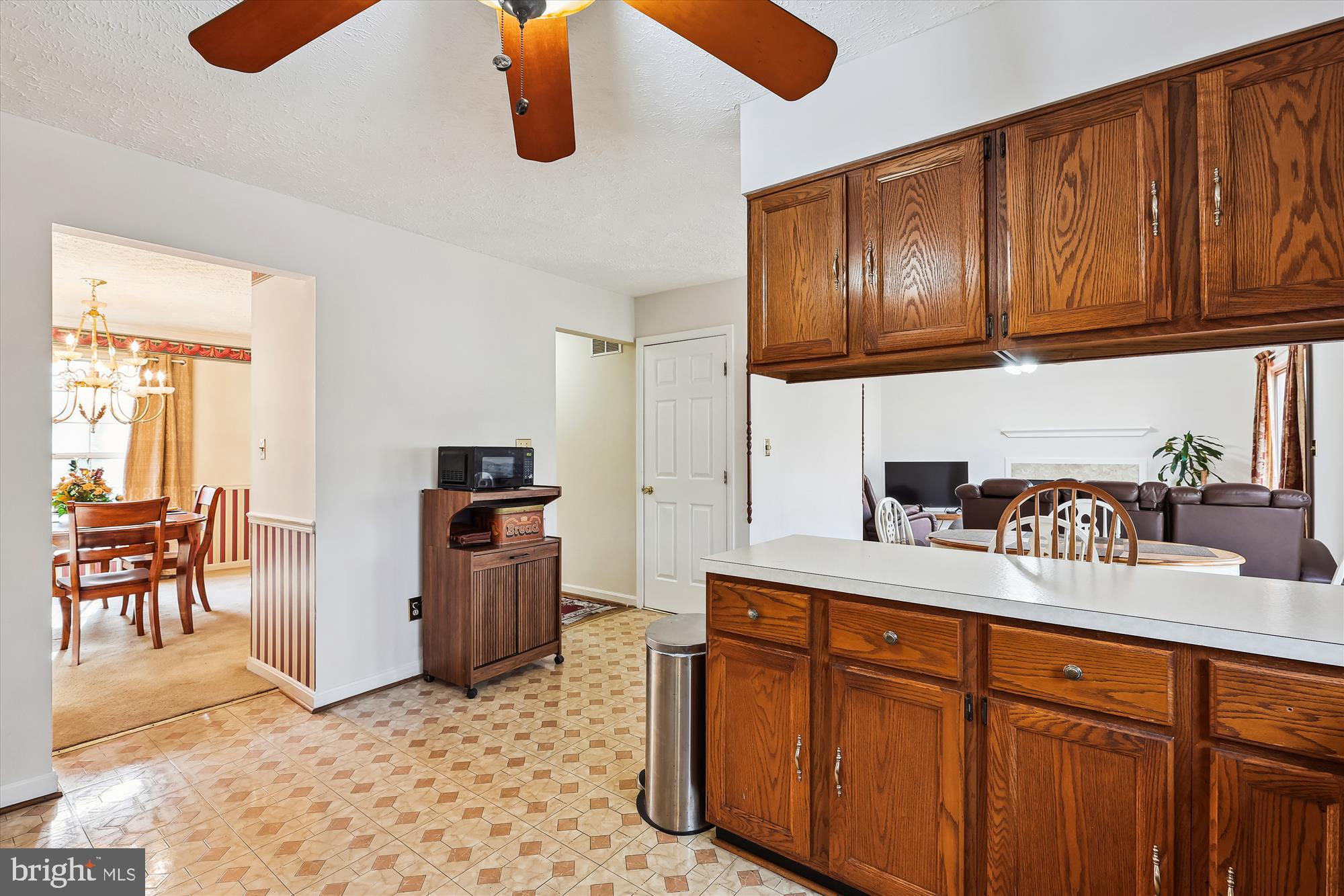 OXFORD RUN - Residential