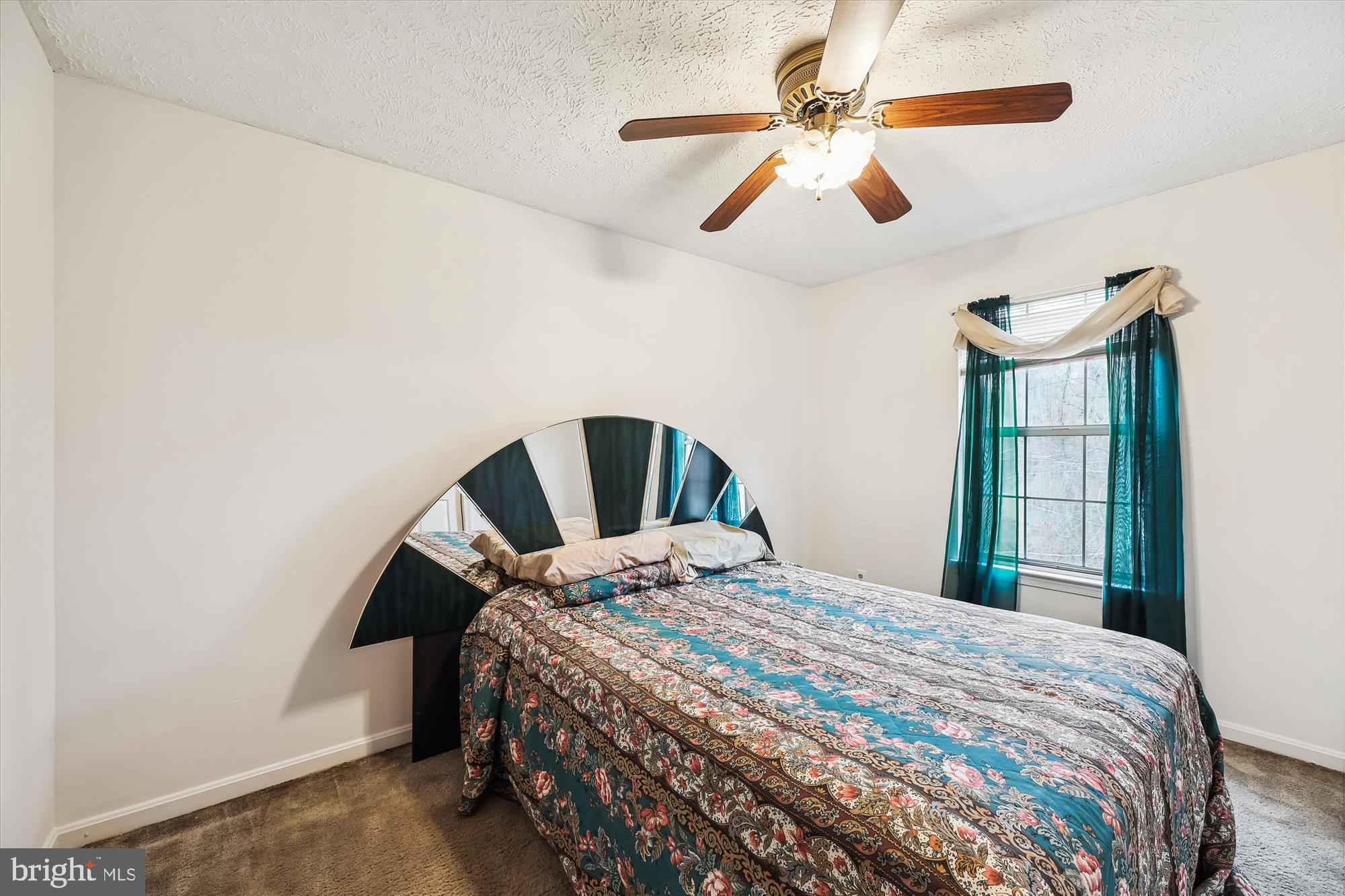 OXFORD RUN - Residential