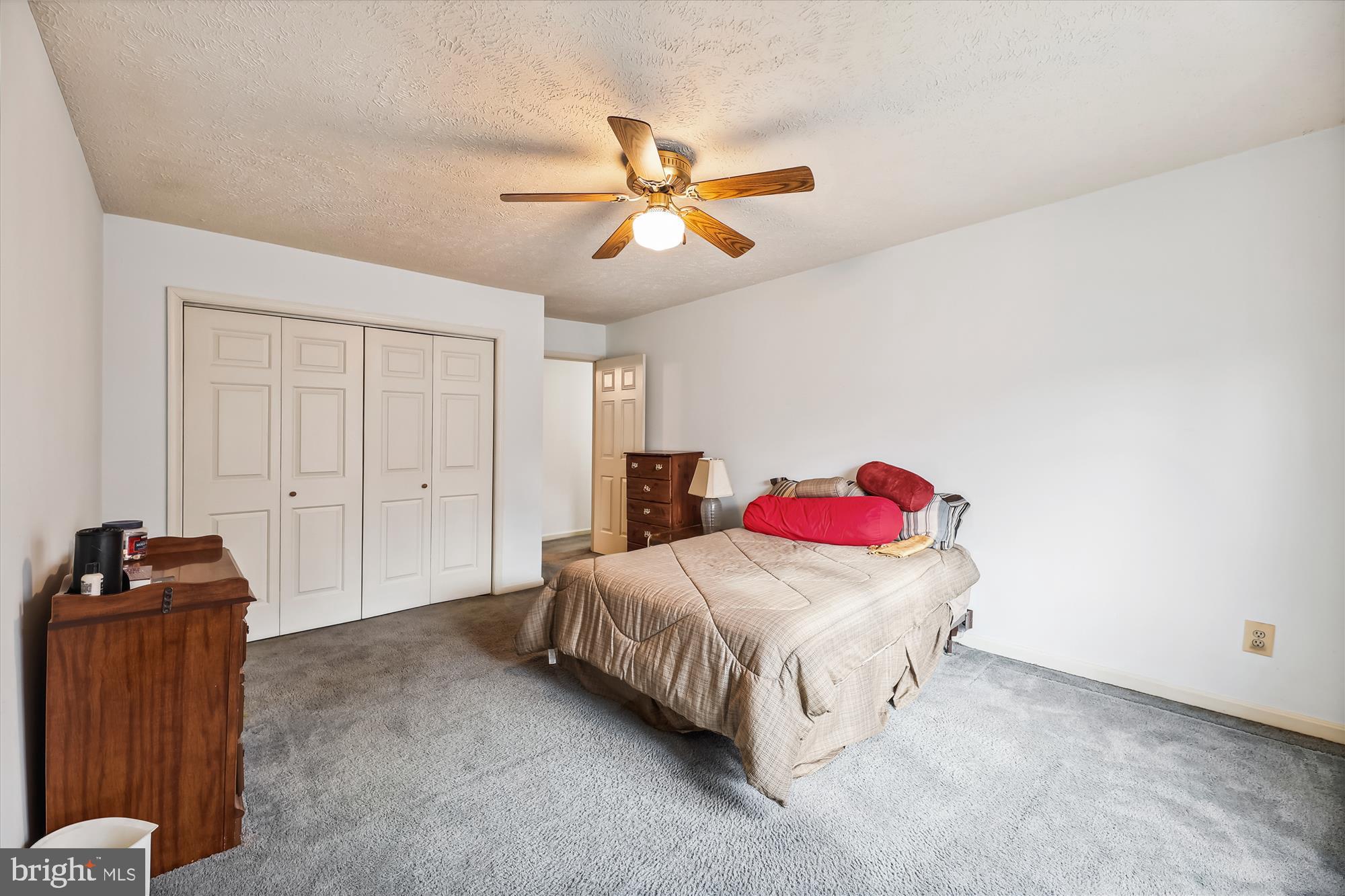 OXFORD RUN - Residential