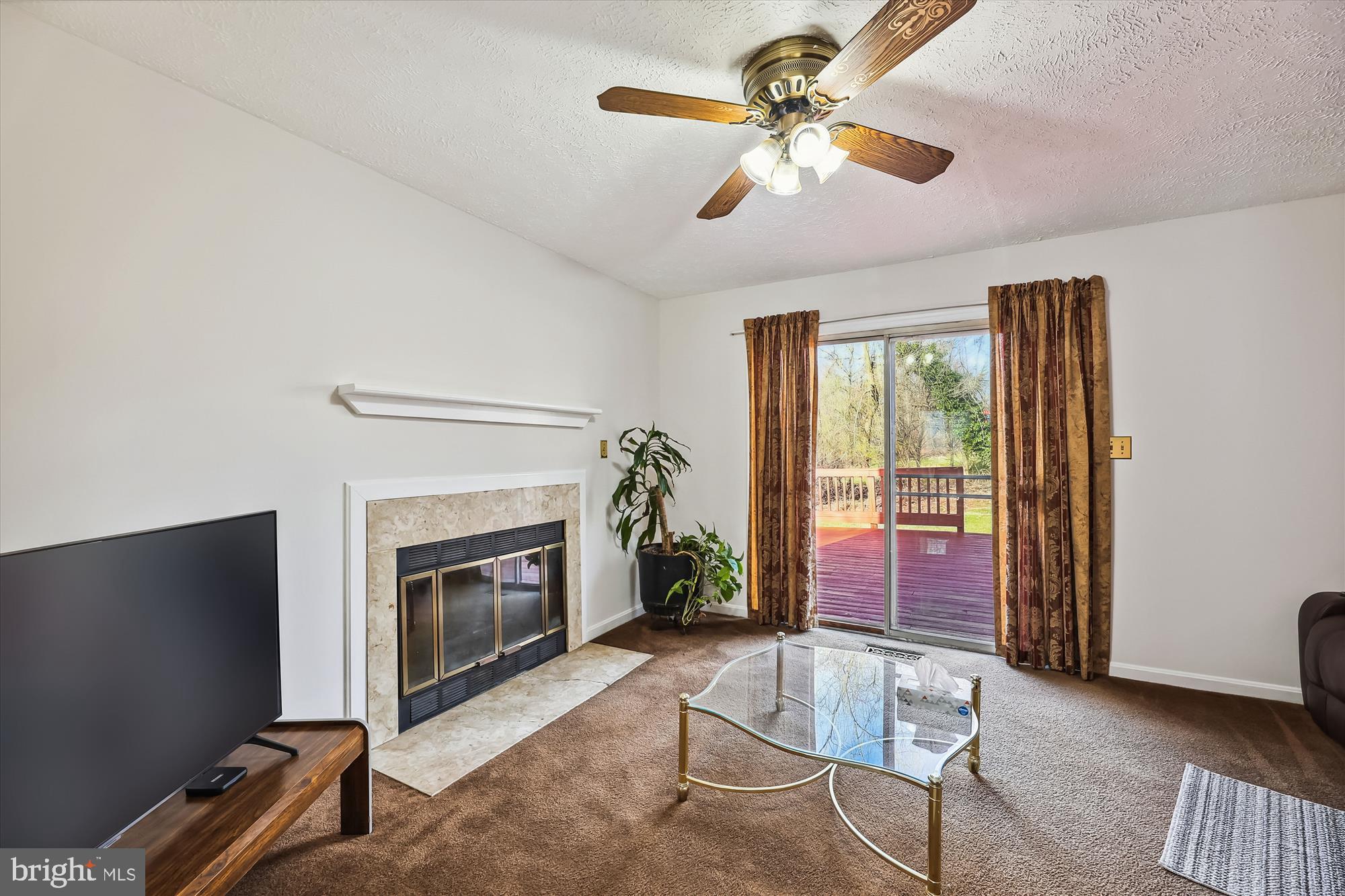 OXFORD RUN - Residential