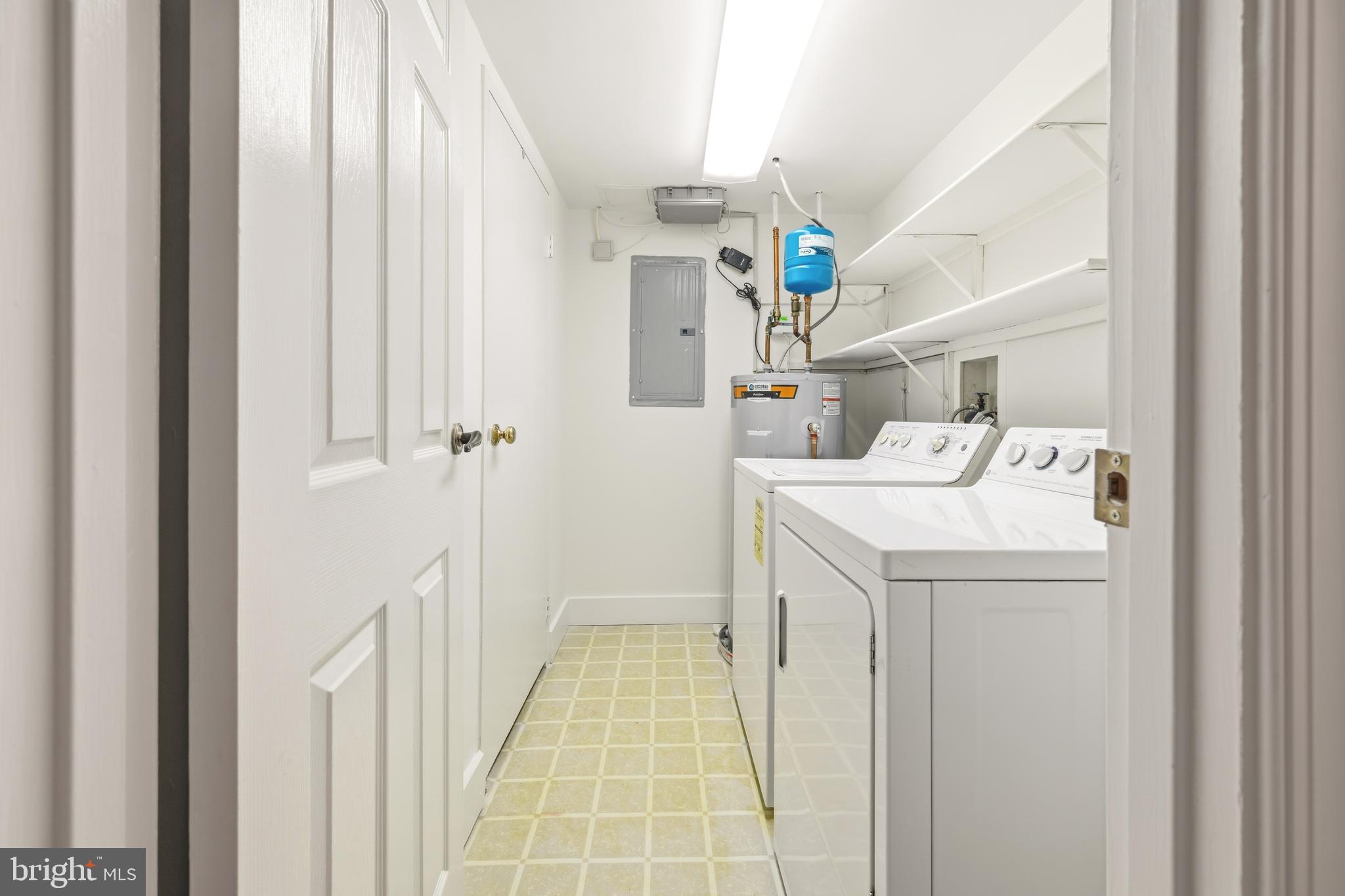 TREEBROOKE CONDOMINIUM - Residential