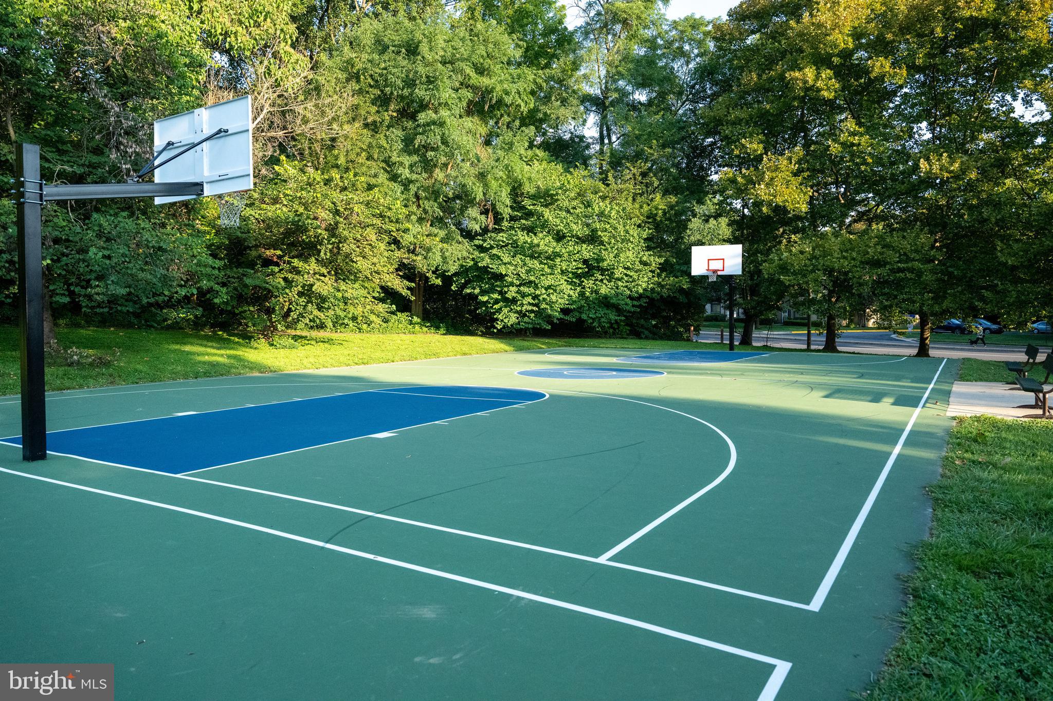 TREEBROOKE CONDOMINIUM - Residential