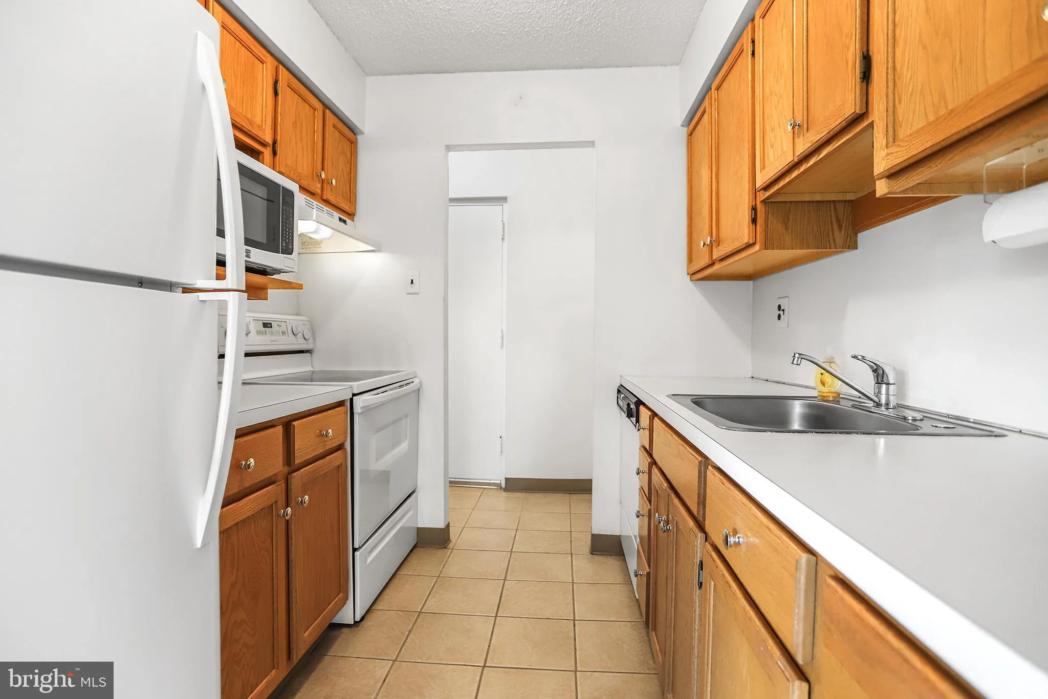 Brookhaven, Pennsylvania 19015, United States, 2 Bedrooms Bedrooms, ,2 BathroomsBathrooms,Residential,Active,211768