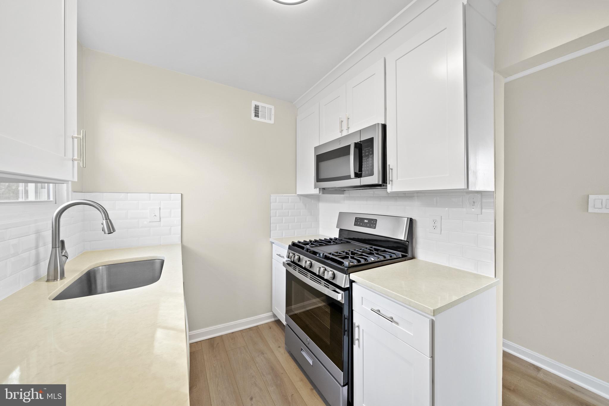 OXON RUN HILLS - Residential