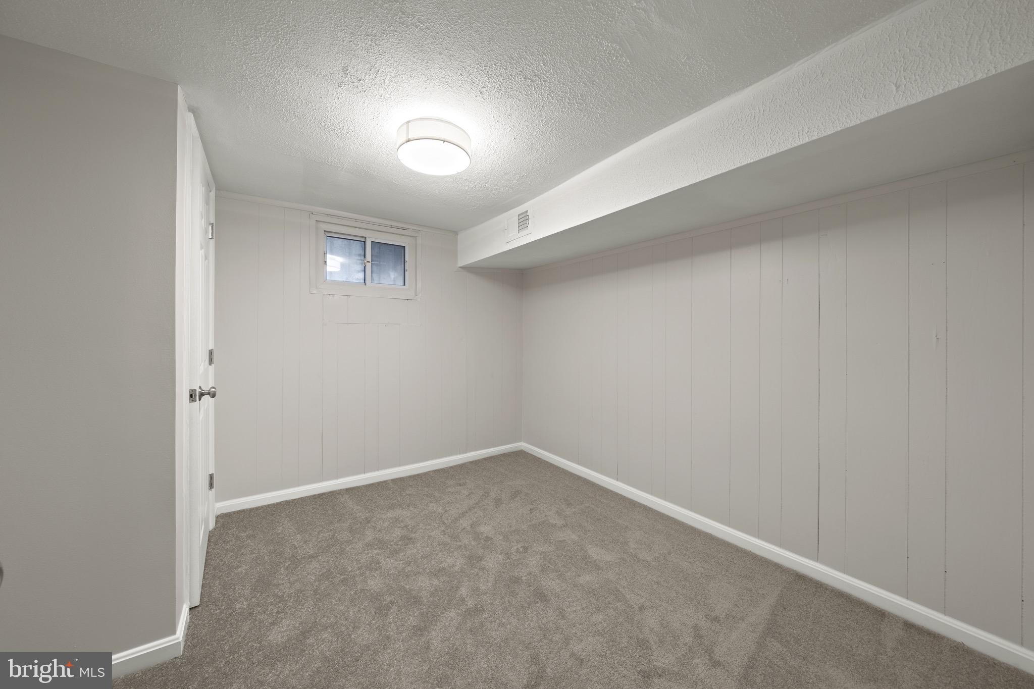 OXON RUN HILLS - Residential