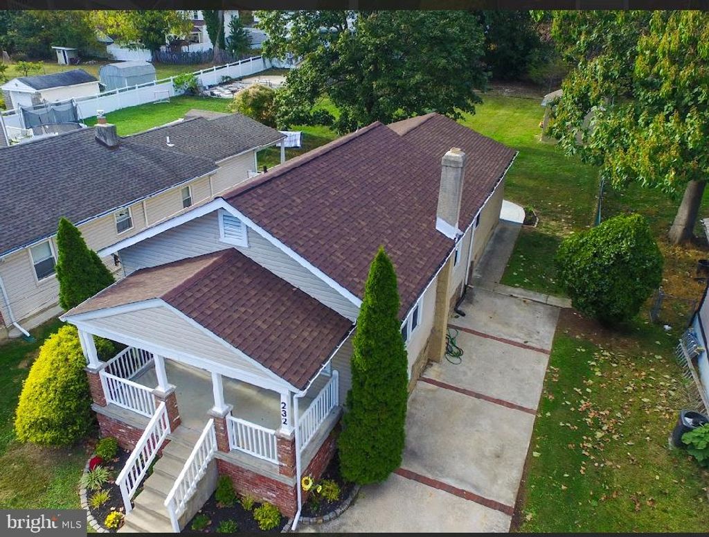Photo of 232 S Highland Road, SPRINGFIELD, PA 19064 (MLS # PADE2100398)