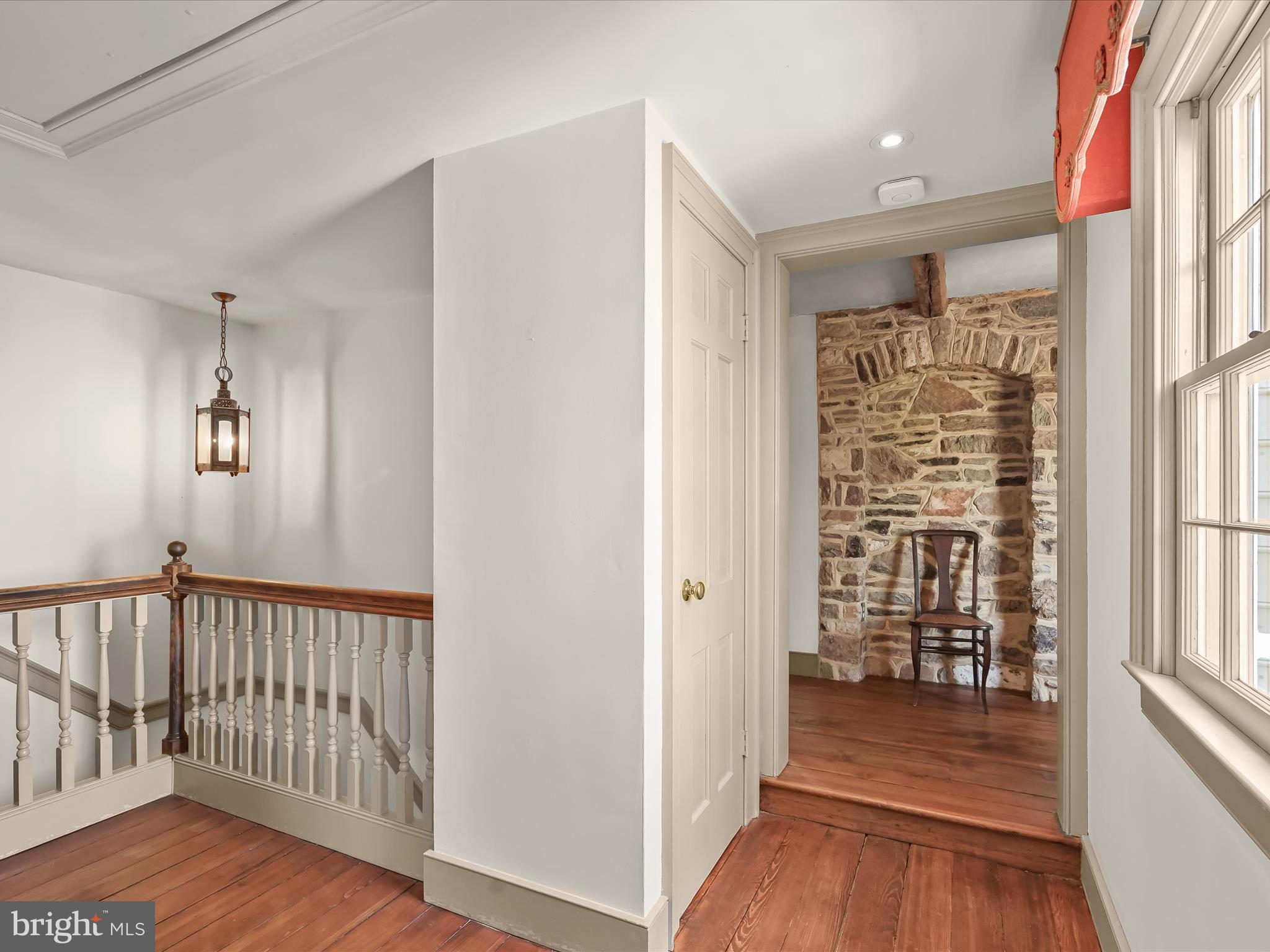 WOODSIDE ESTATES - Residential