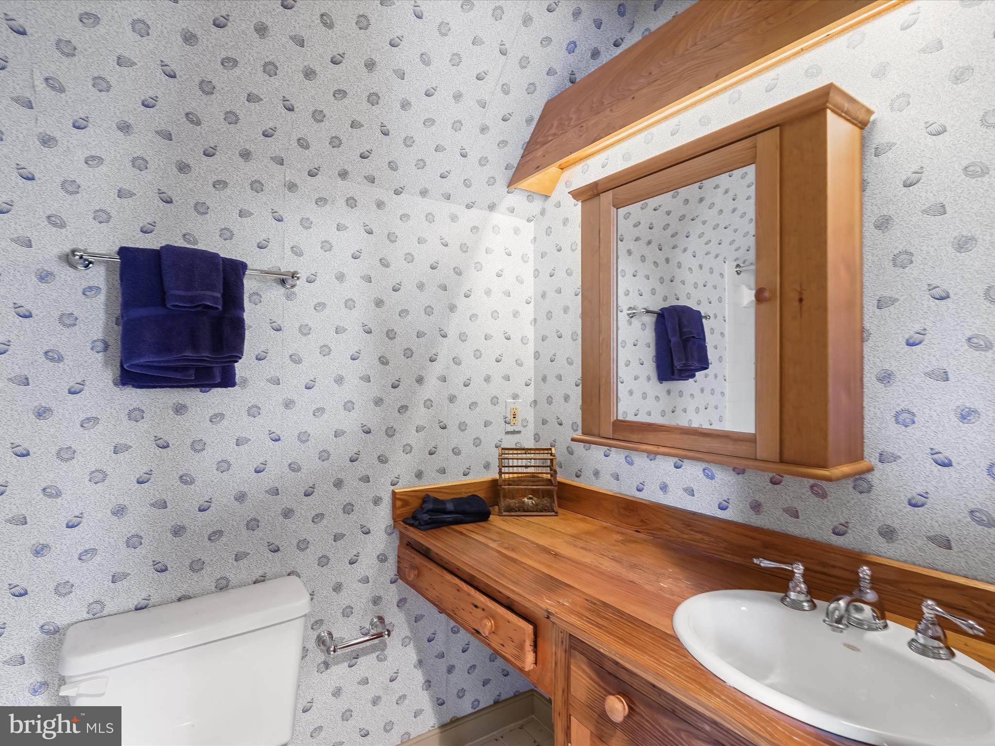 WOODSIDE ESTATES - Residential