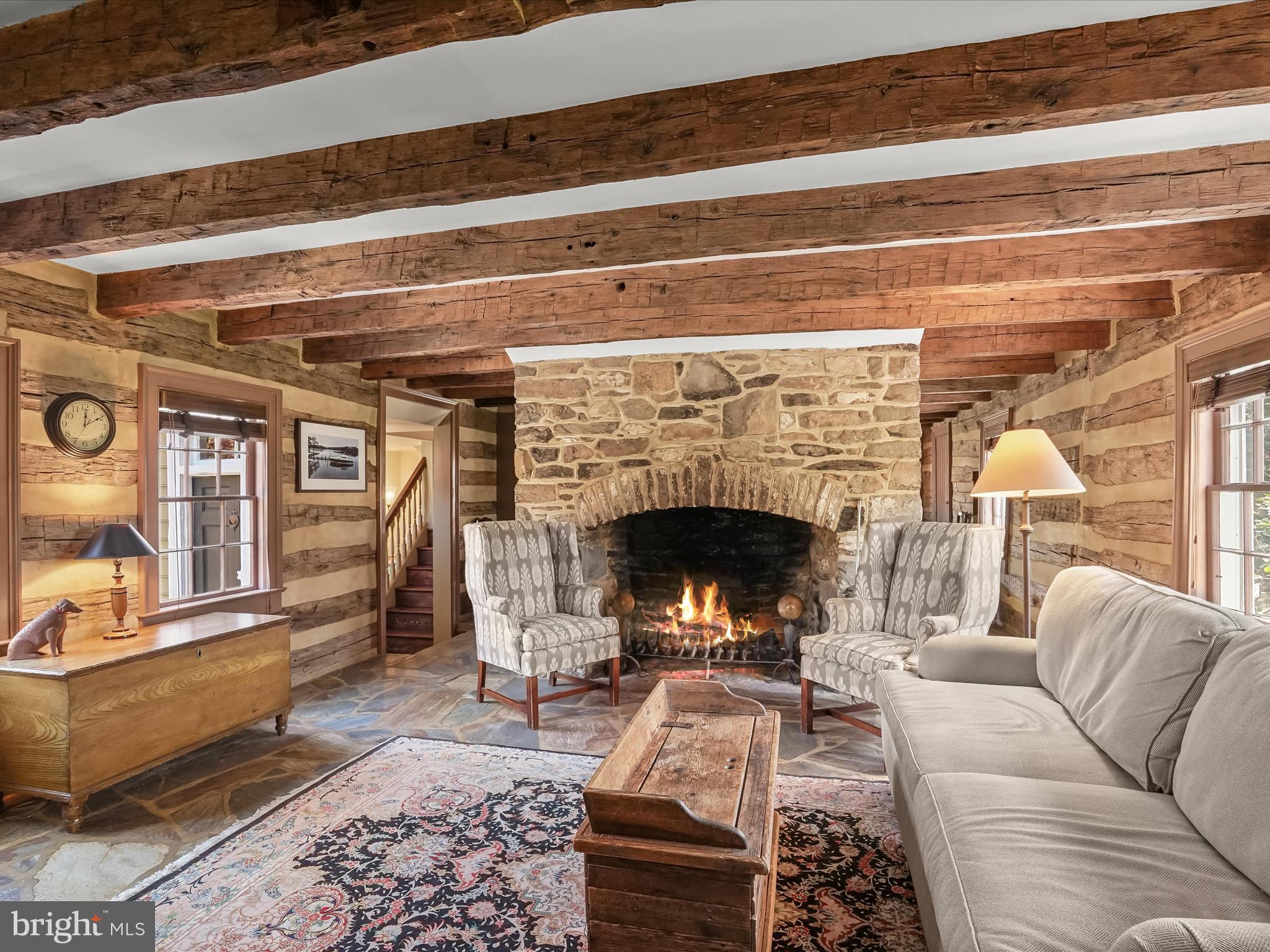 WOODSIDE ESTATES - Residential