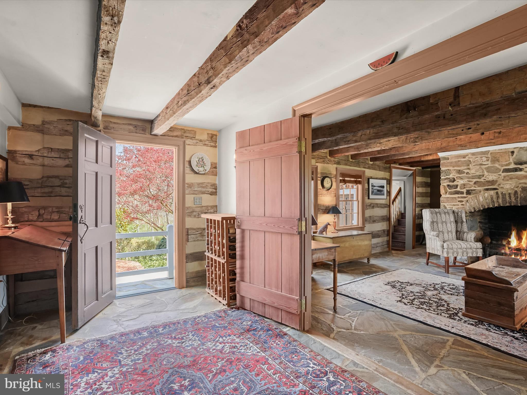 WOODSIDE ESTATES - Residential