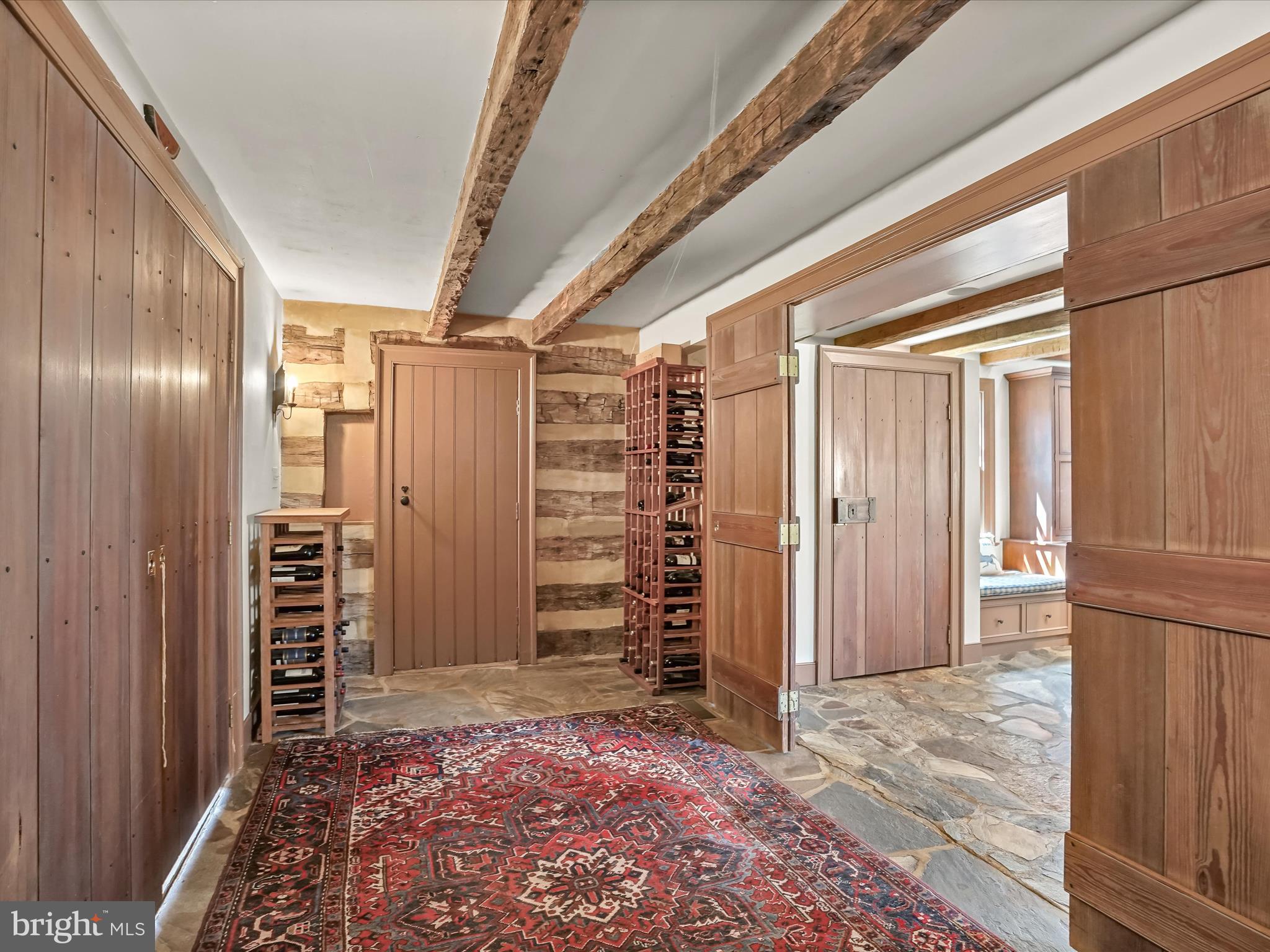 WOODSIDE ESTATES - Residential