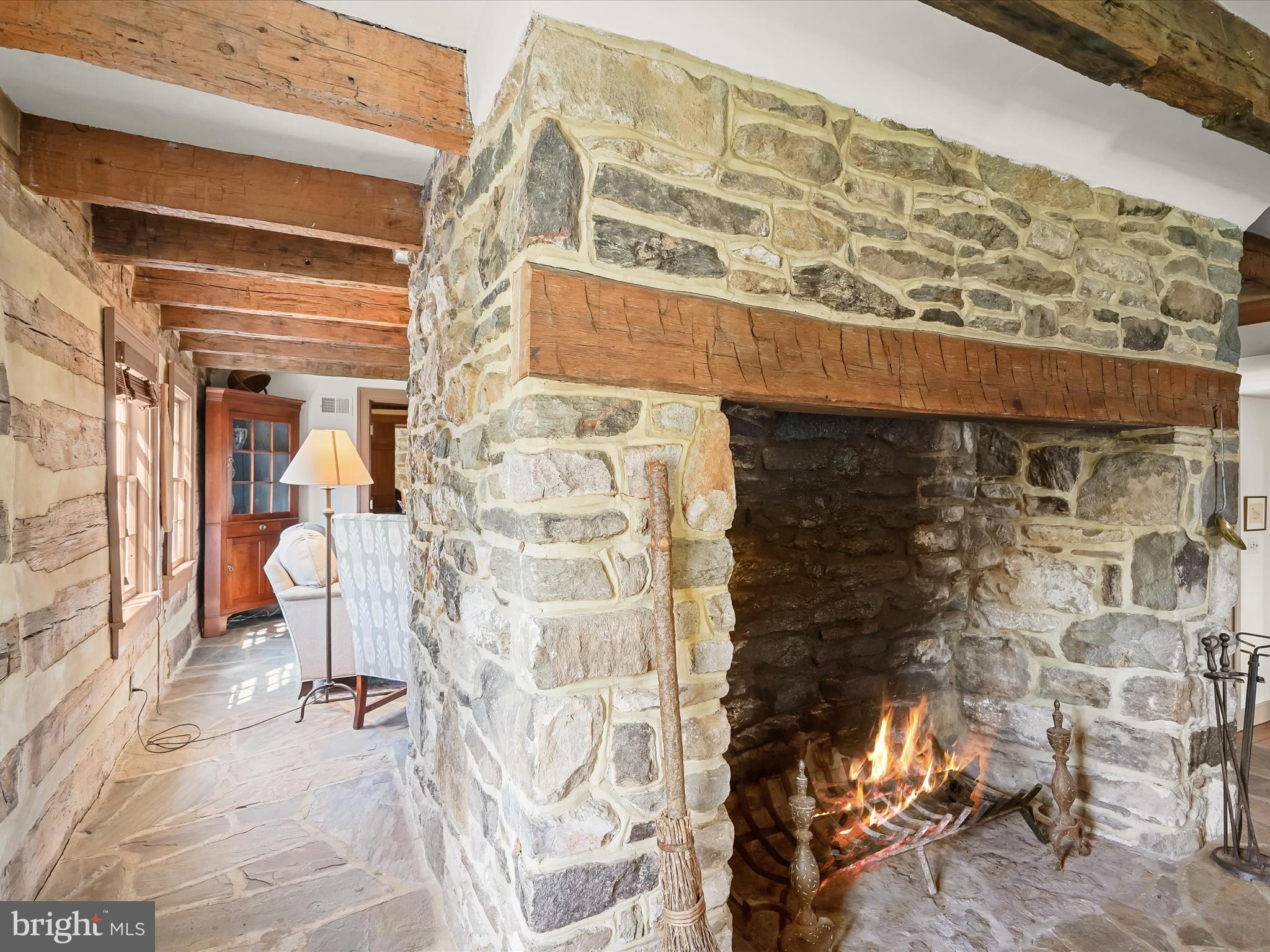 WOODSIDE ESTATES - Residential