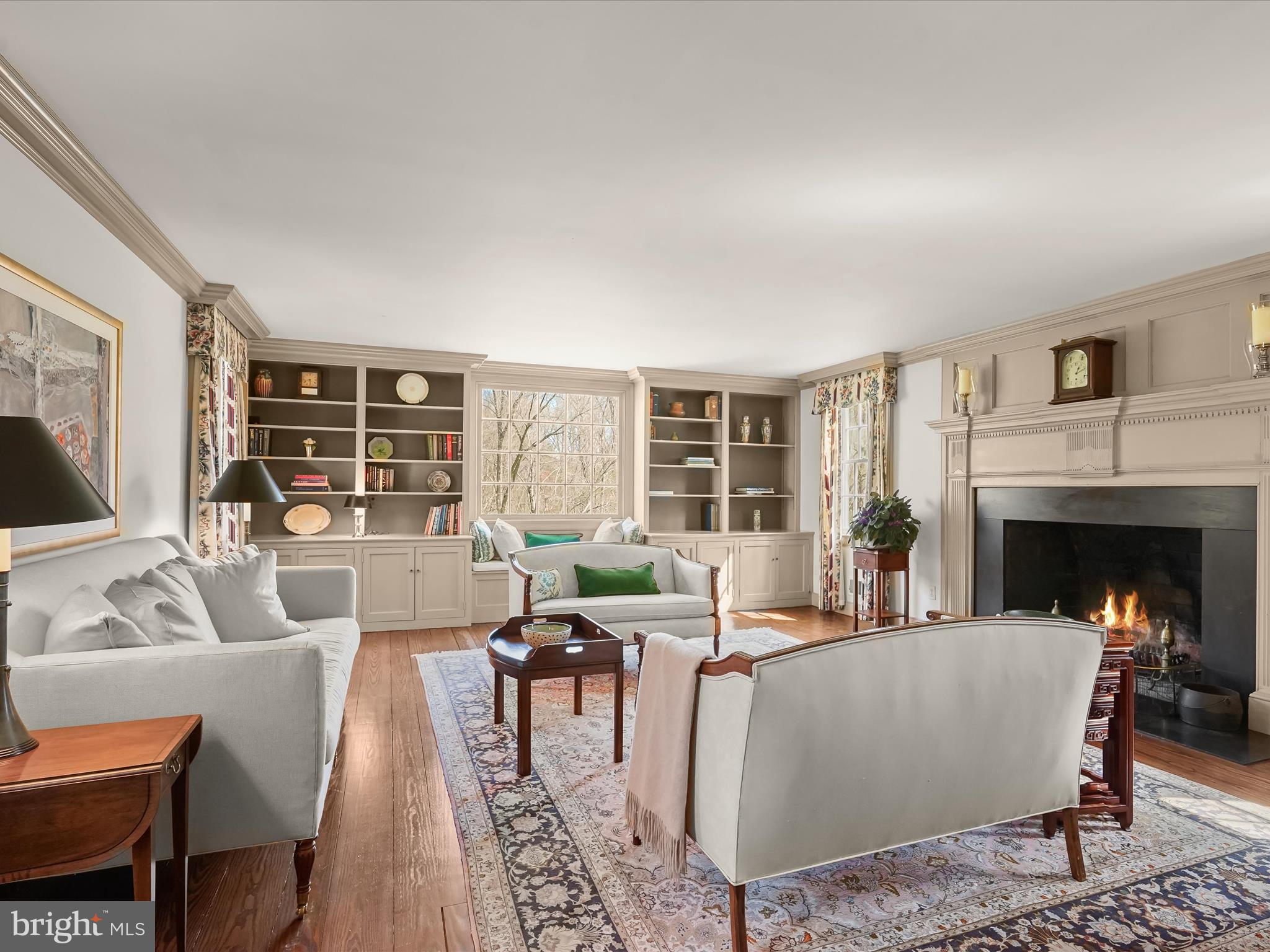 WOODSIDE ESTATES - Residential