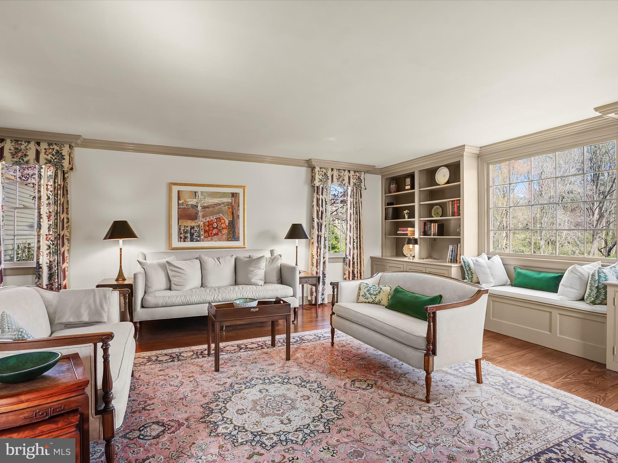 WOODSIDE ESTATES - Residential