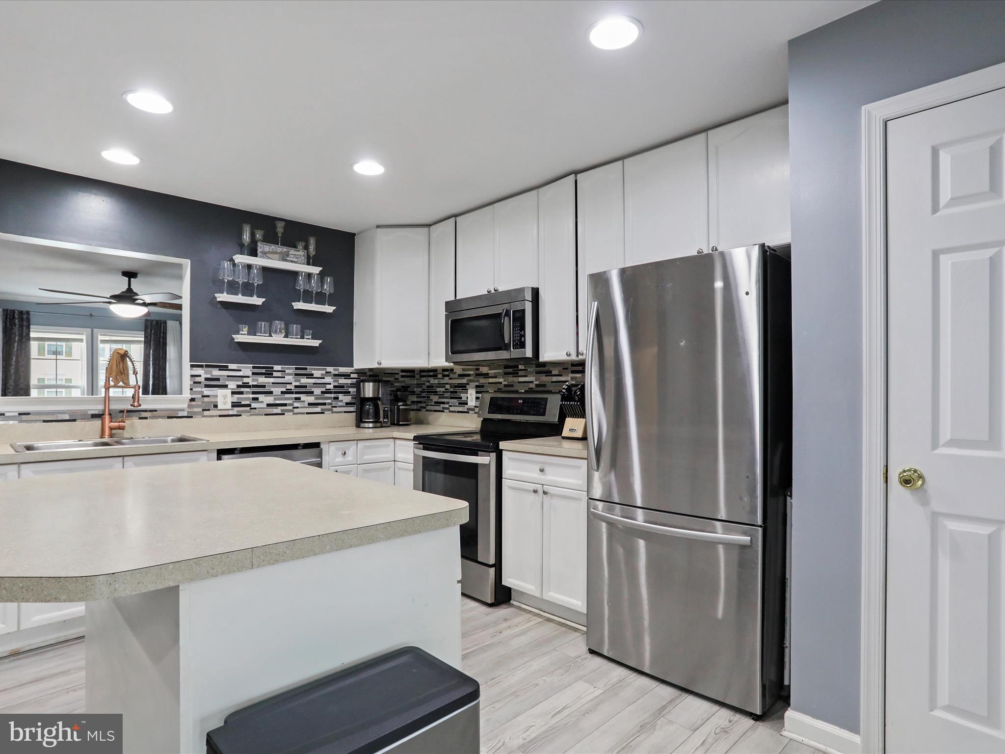 PRENTISS POINT II TOWNHOMES - Residential