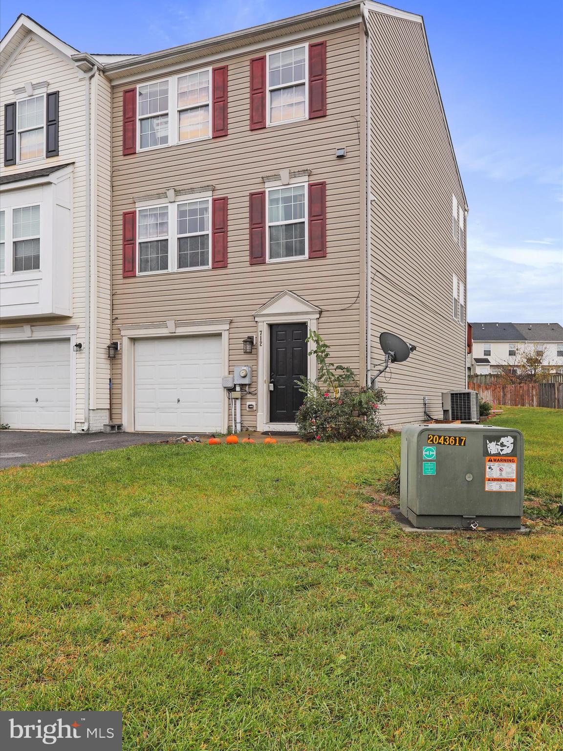 PRENTISS POINT II TOWNHOMES - Residential