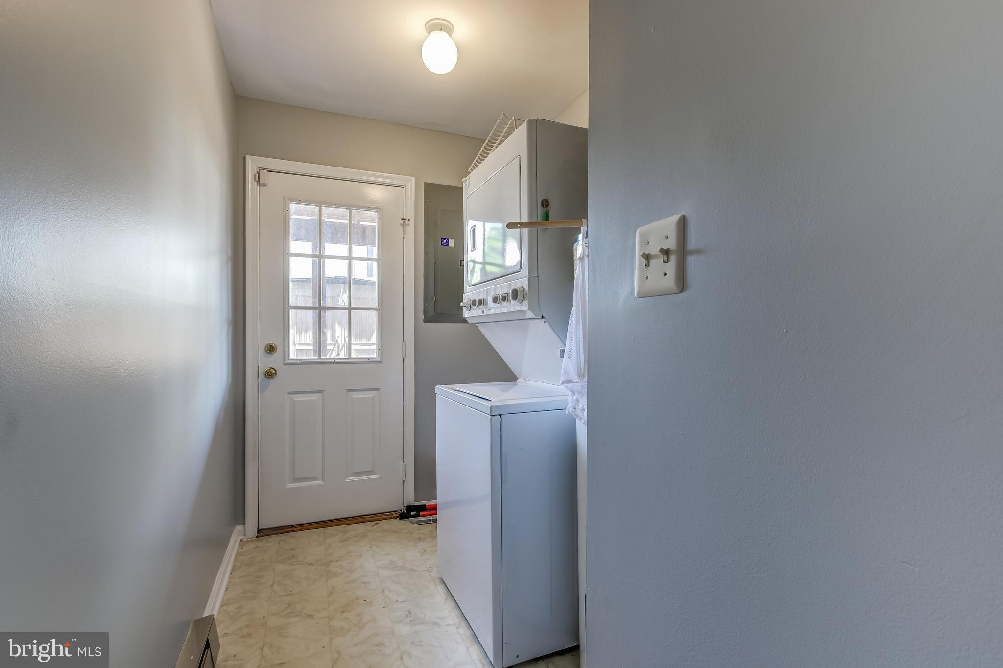 STOCKBRIDGE CONDO - Residential