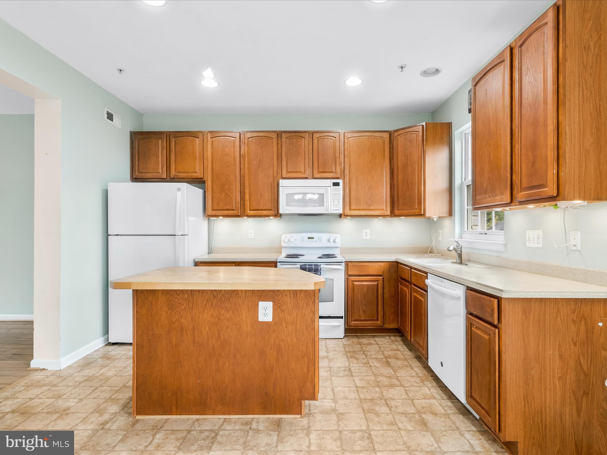 SENECA RIDGE - Residential