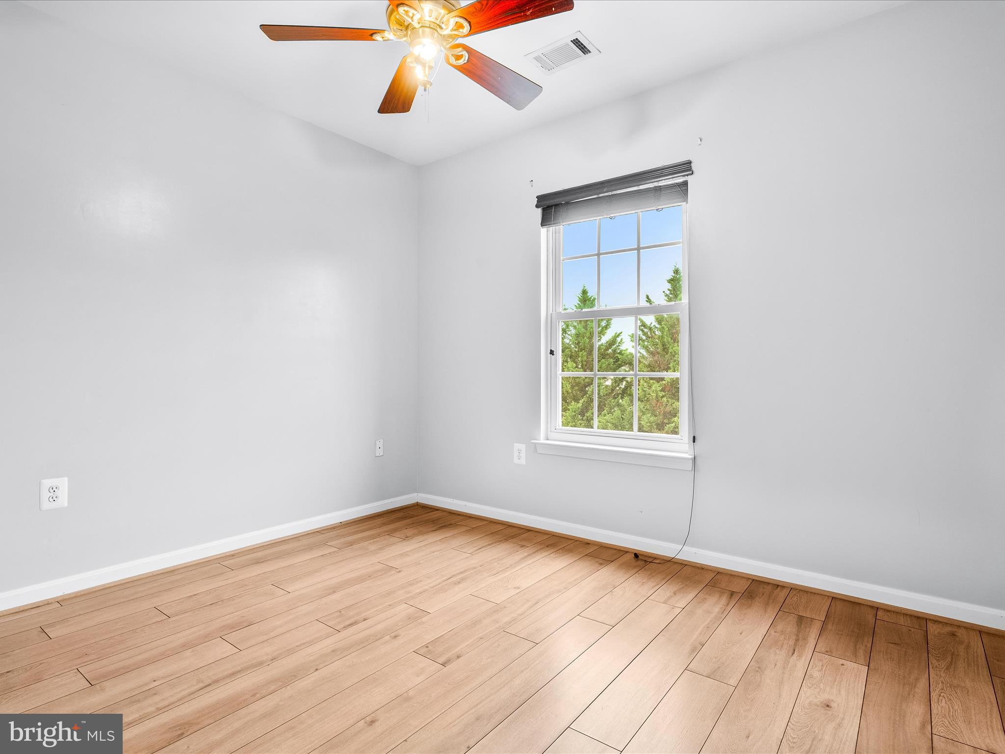 SENECA RIDGE - Residential