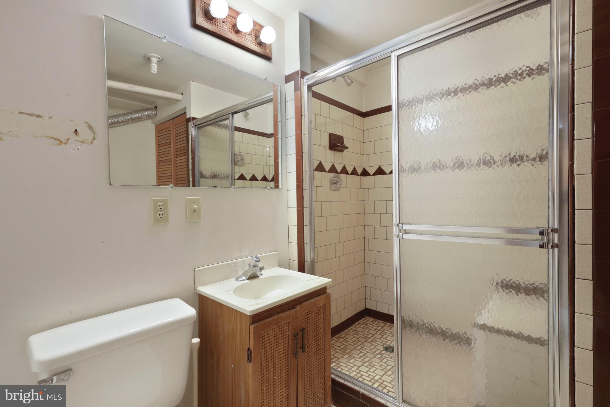 OAK HURST - Residential