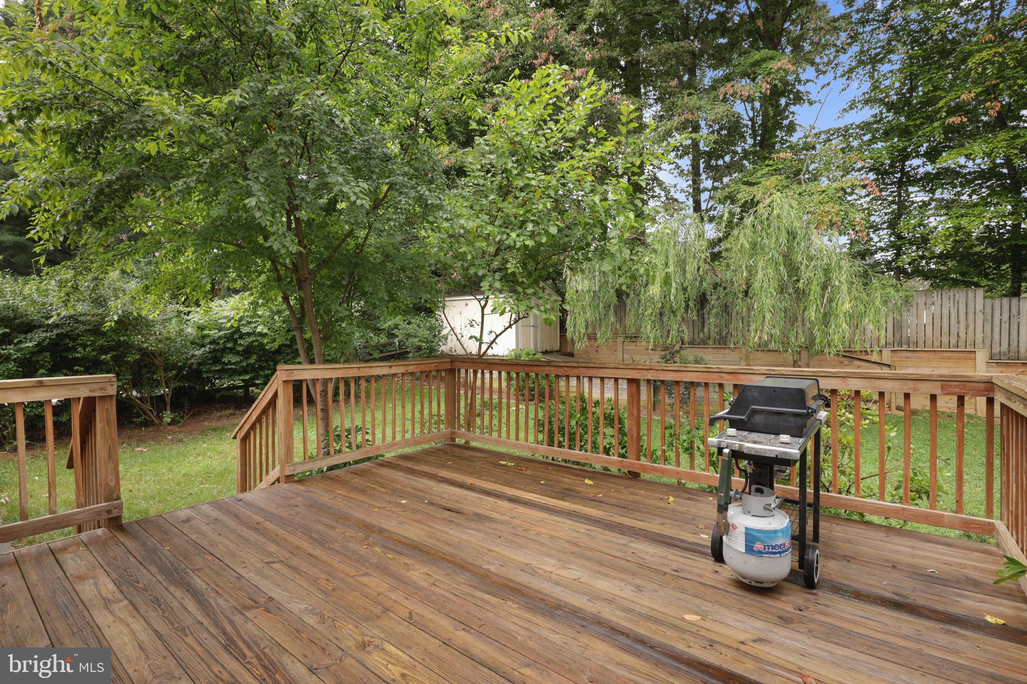 OAK HURST - Residential