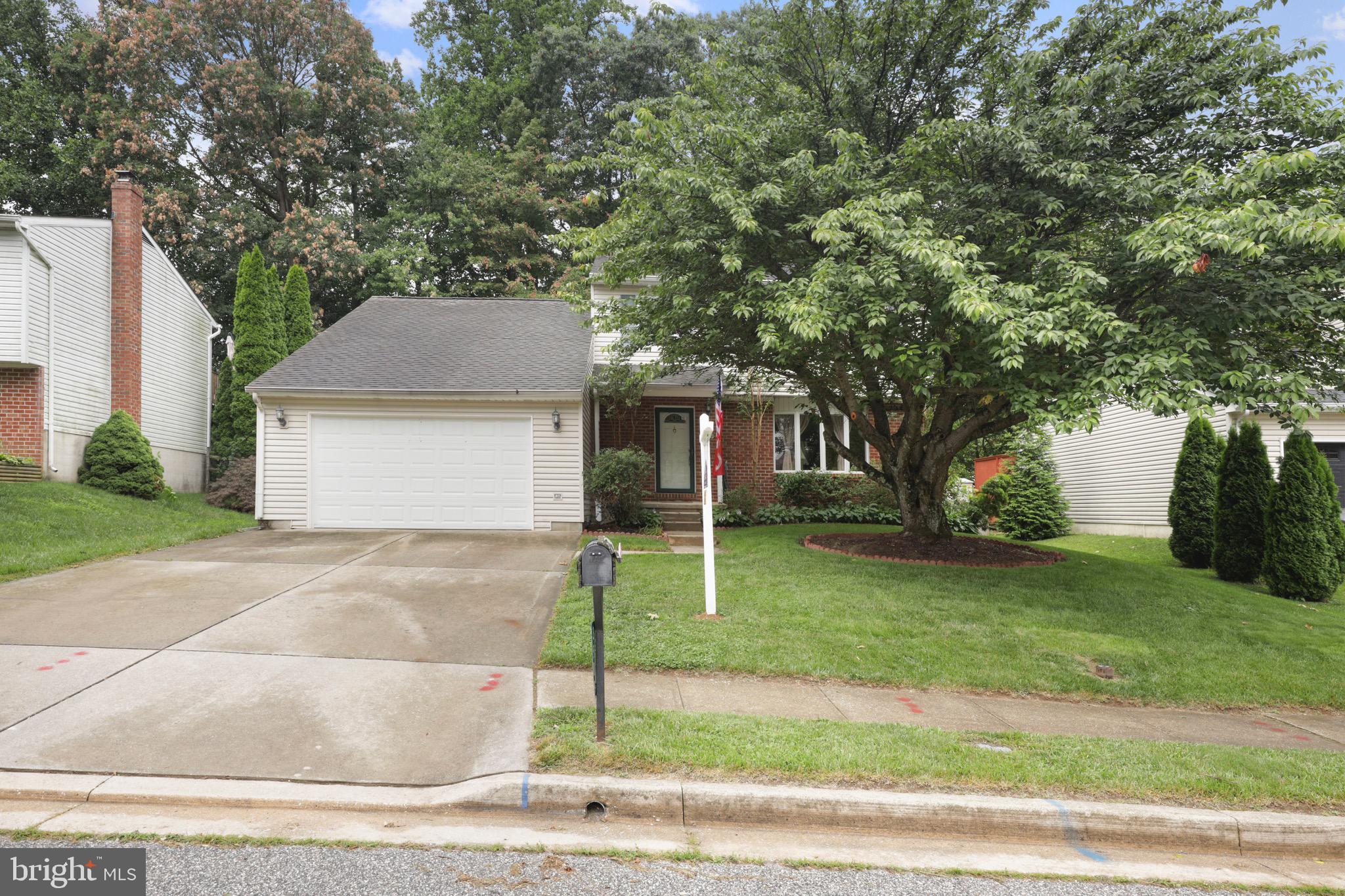 OAK HURST - Residential