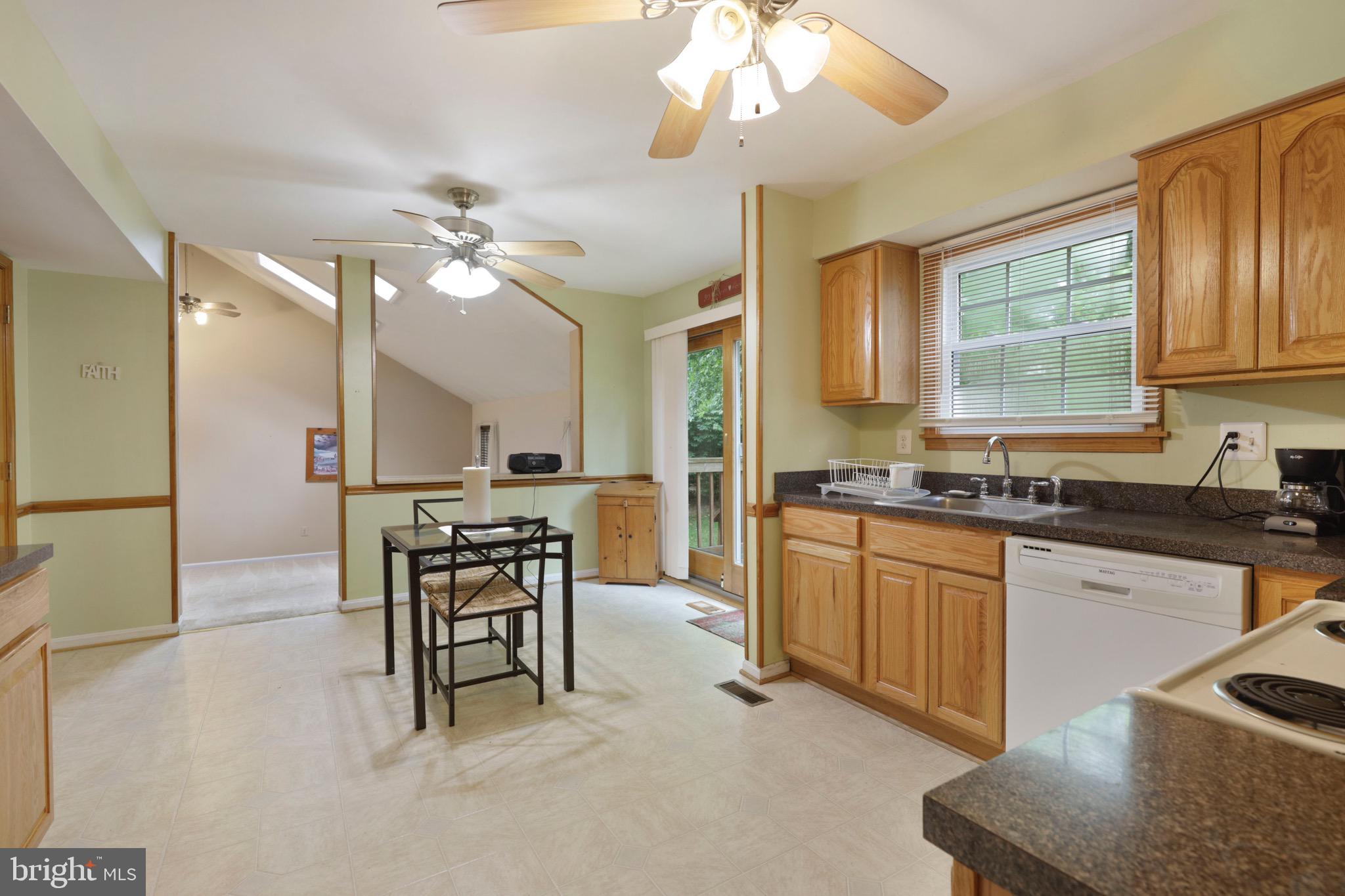 OAK HURST - Residential