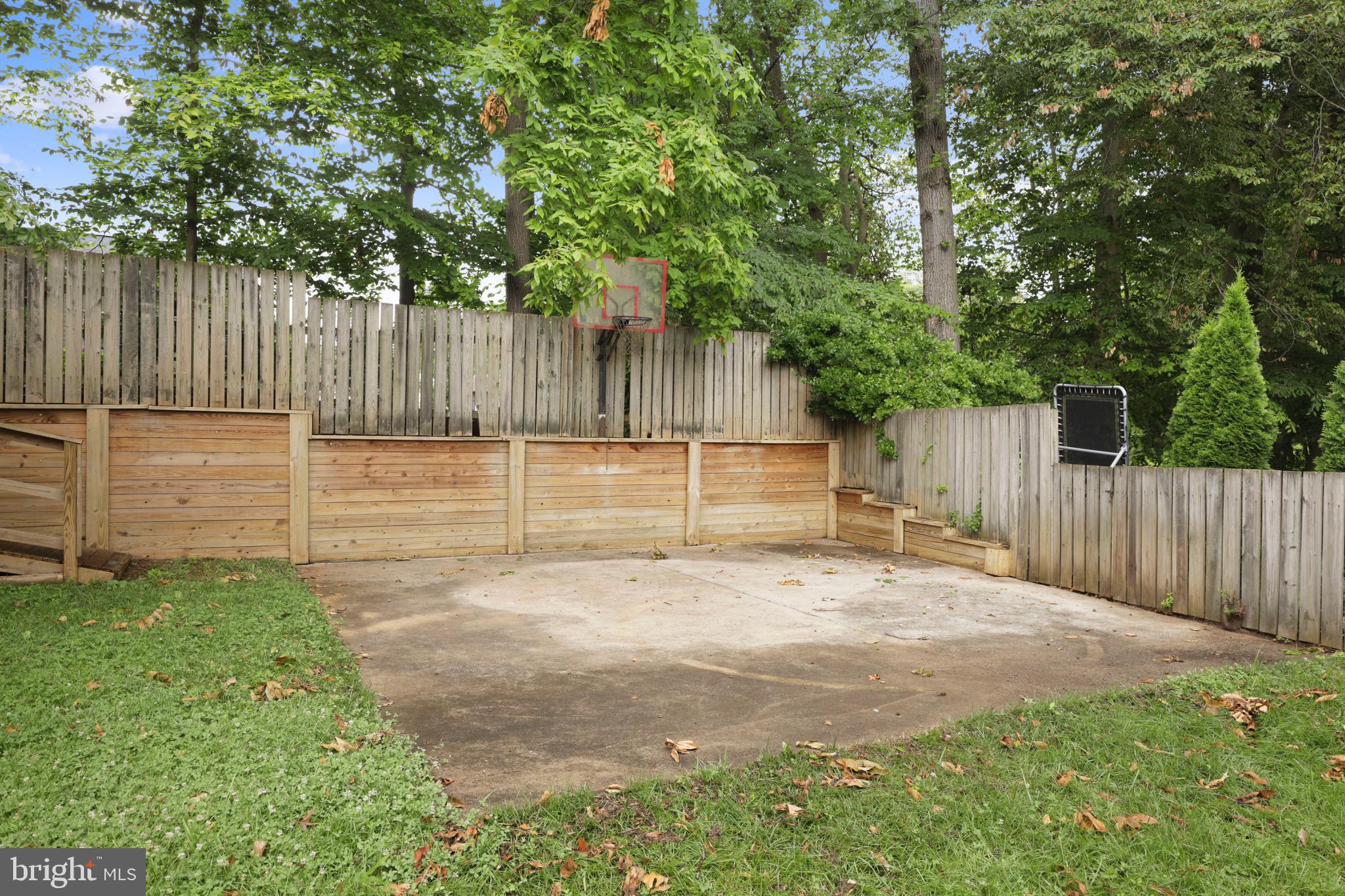 OAK HURST - Residential