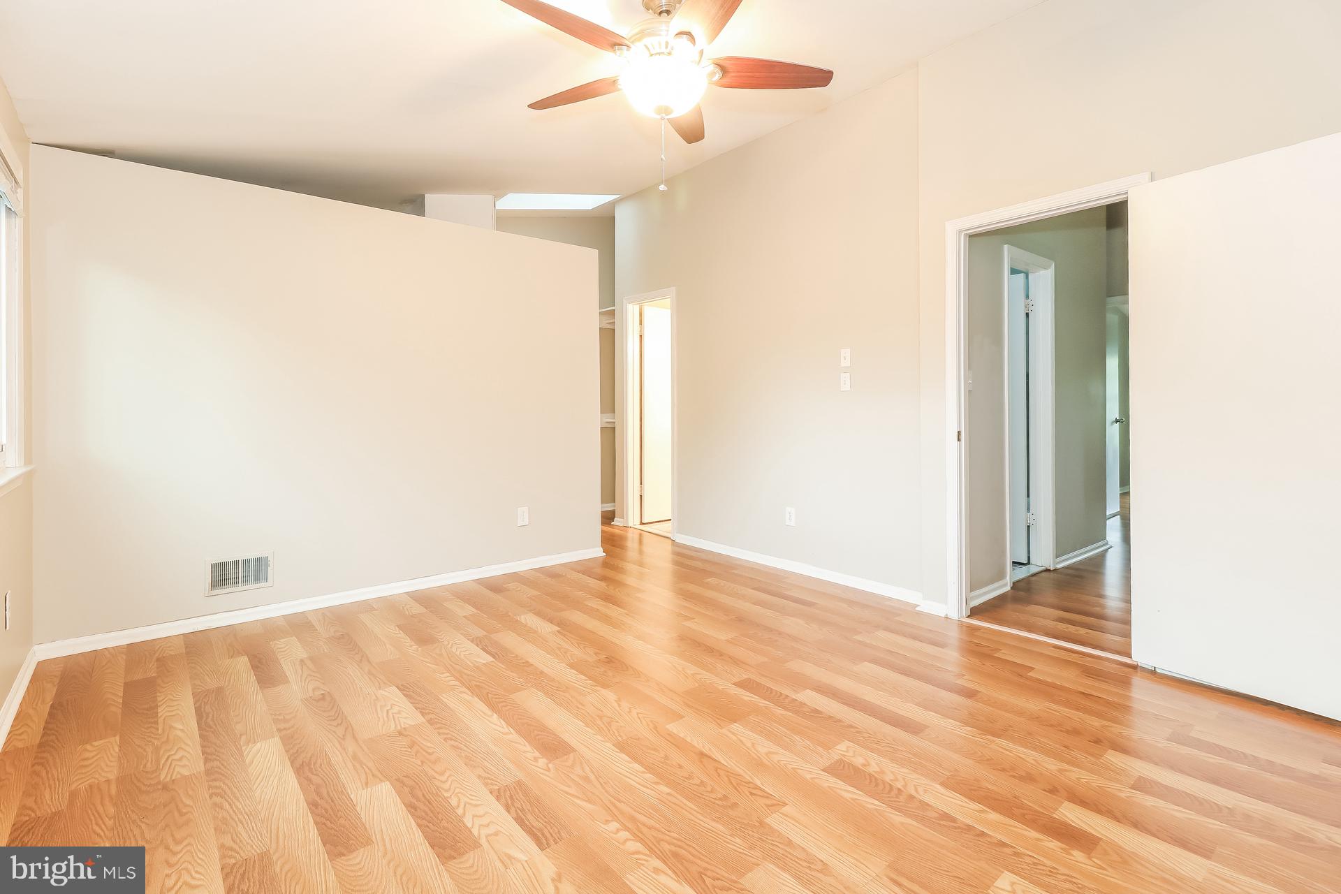 BROOKFALLS - Residential Lease