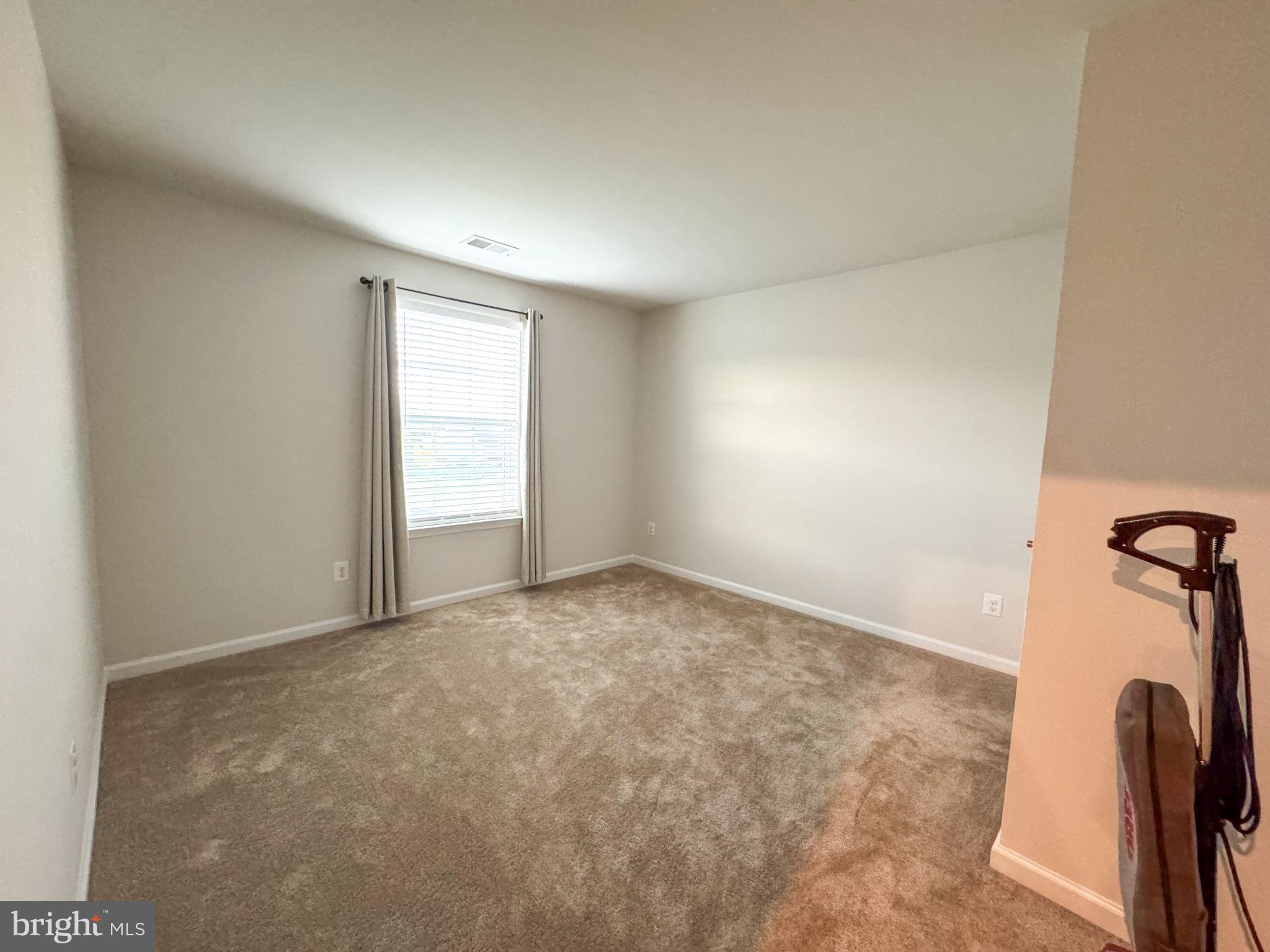 NORTH RIDGE - Residential Lease