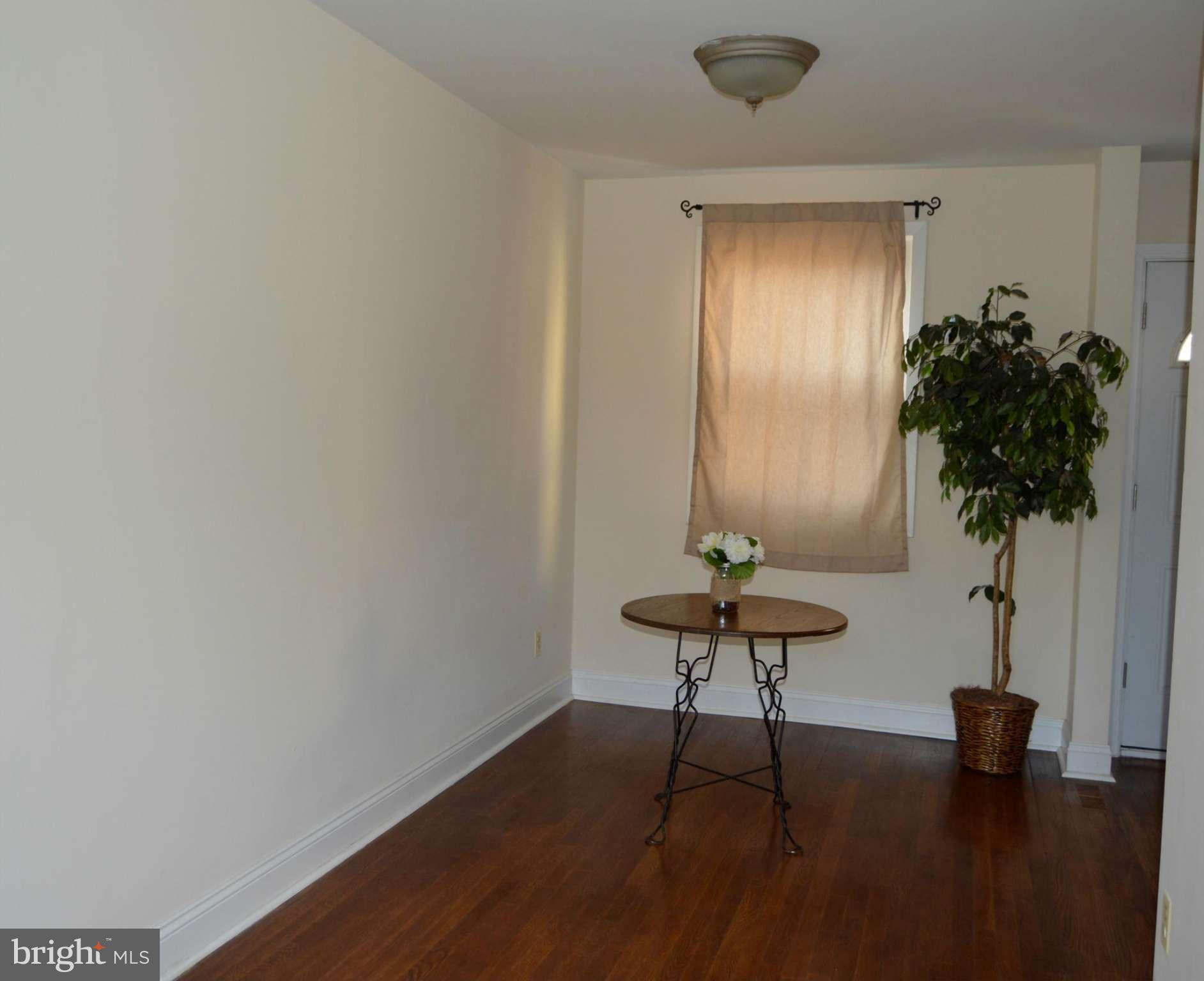 LAUREL GARDENS - Residential