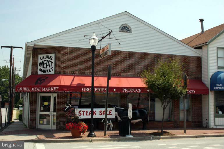 LAUREL GARDENS - Residential