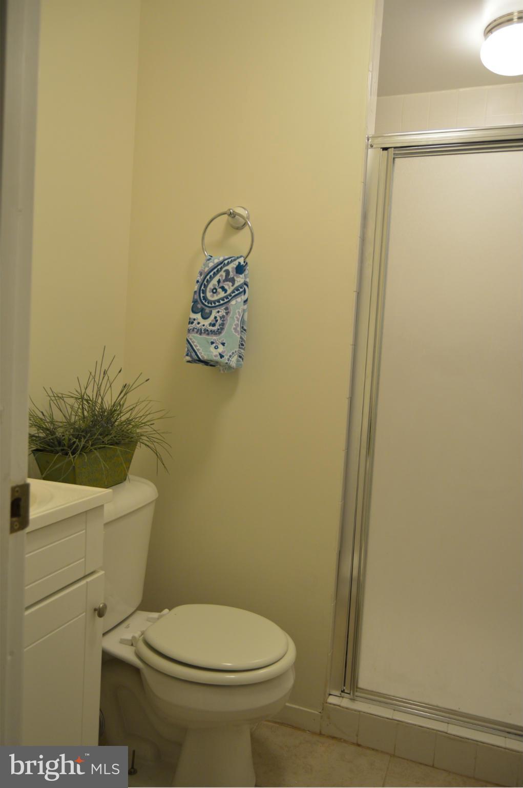 LAUREL GARDENS - Residential