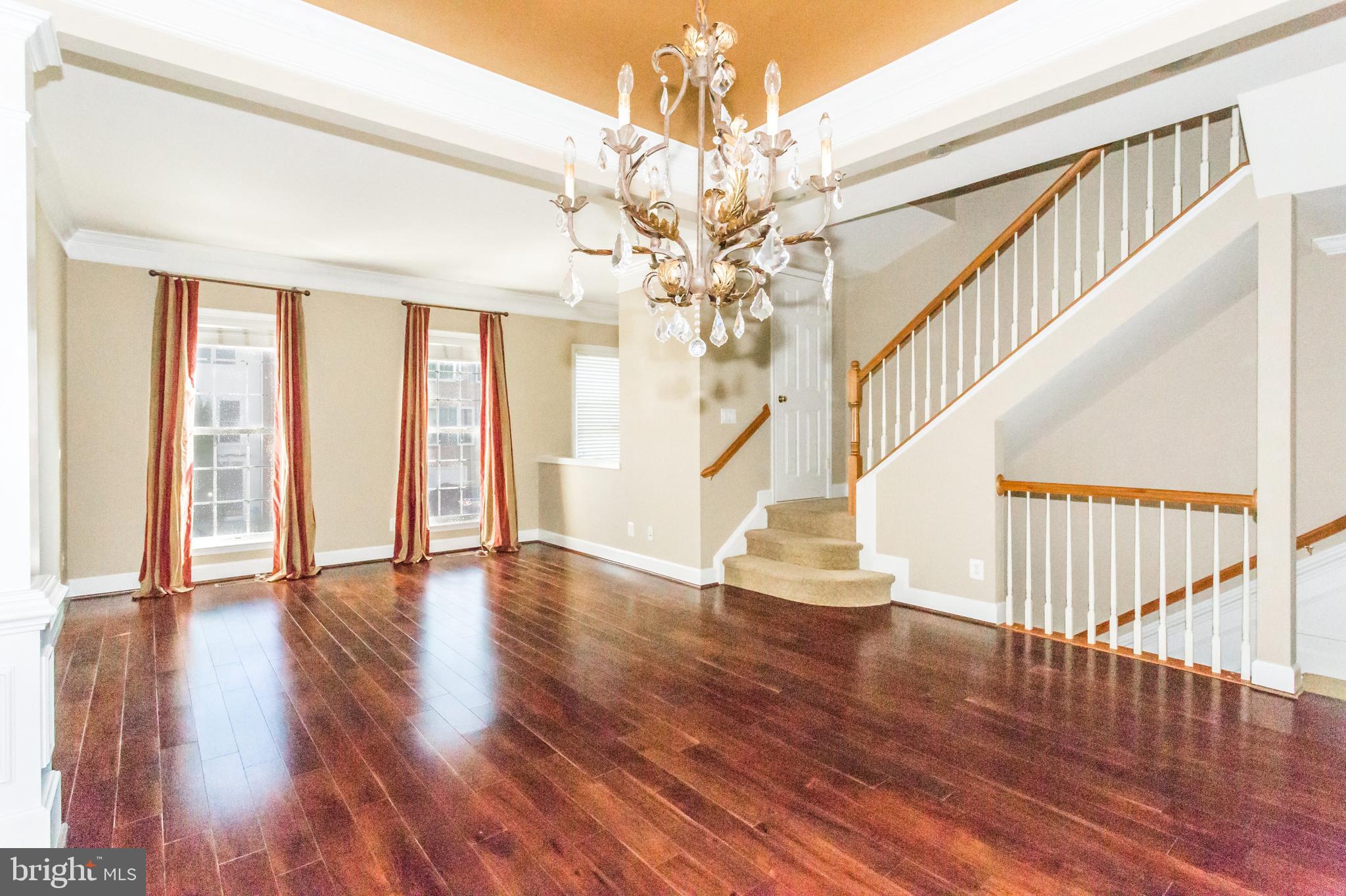 COPPERMINE CROSSING - Residential Lease