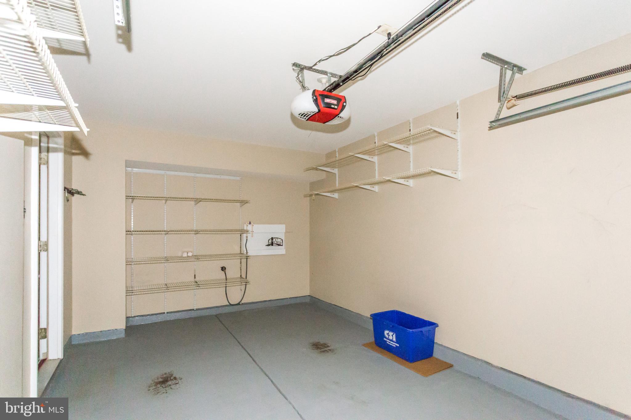 COPPERMINE CROSSING - Residential Lease