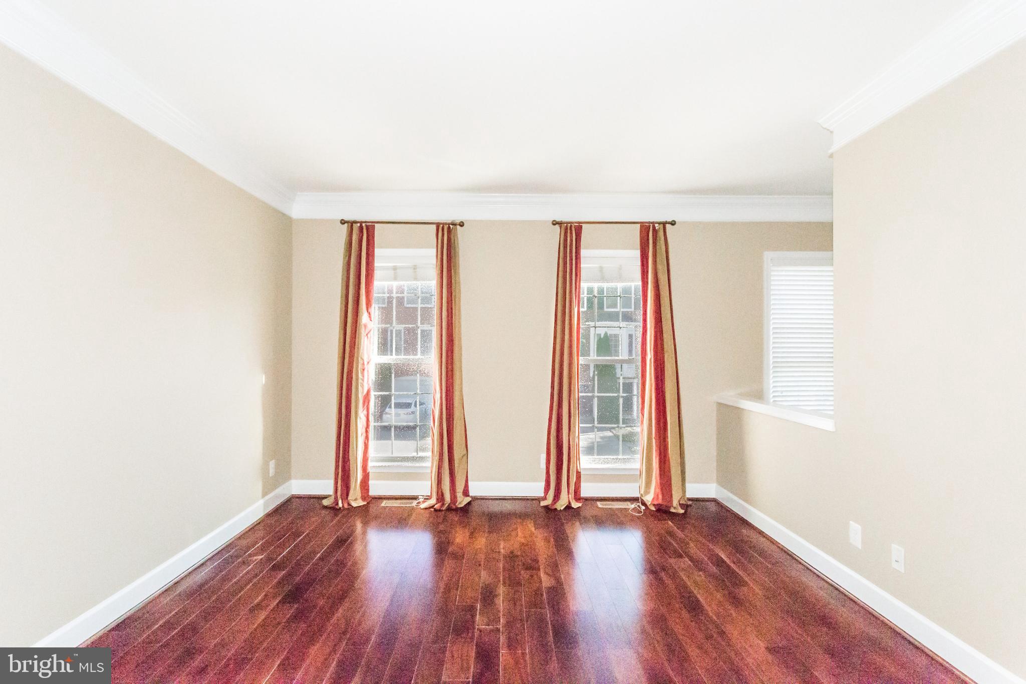 COPPERMINE CROSSING - Residential Lease