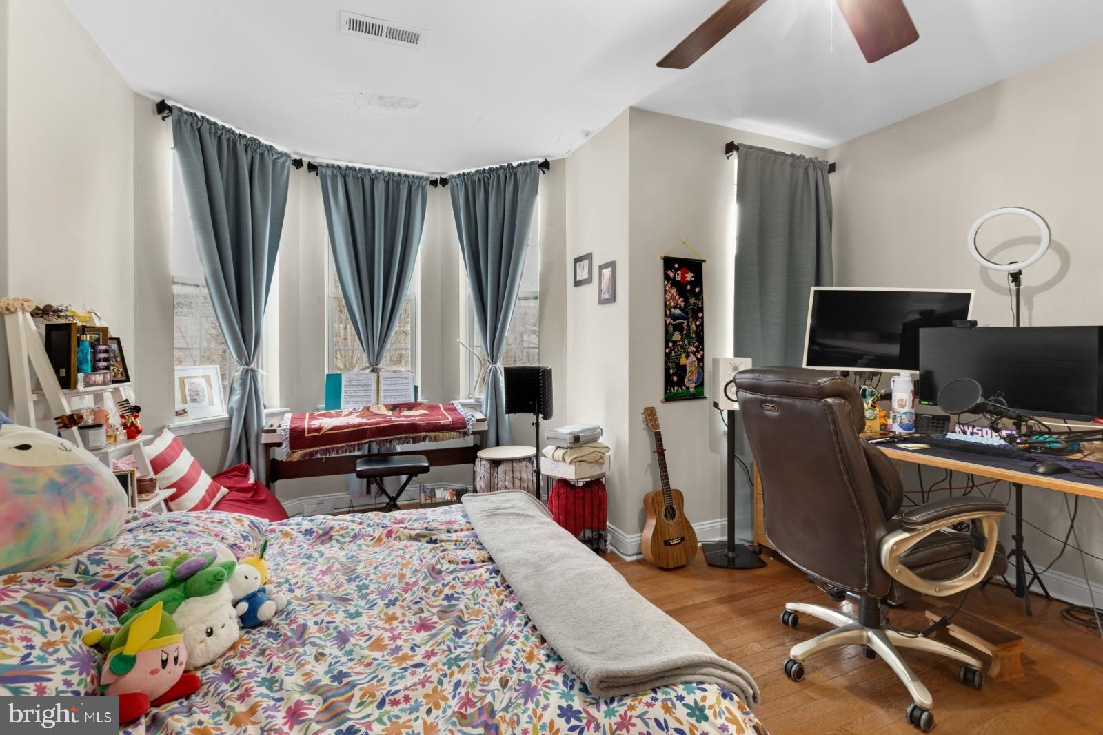 GRADUATE HOSPITAL - Residential Lease