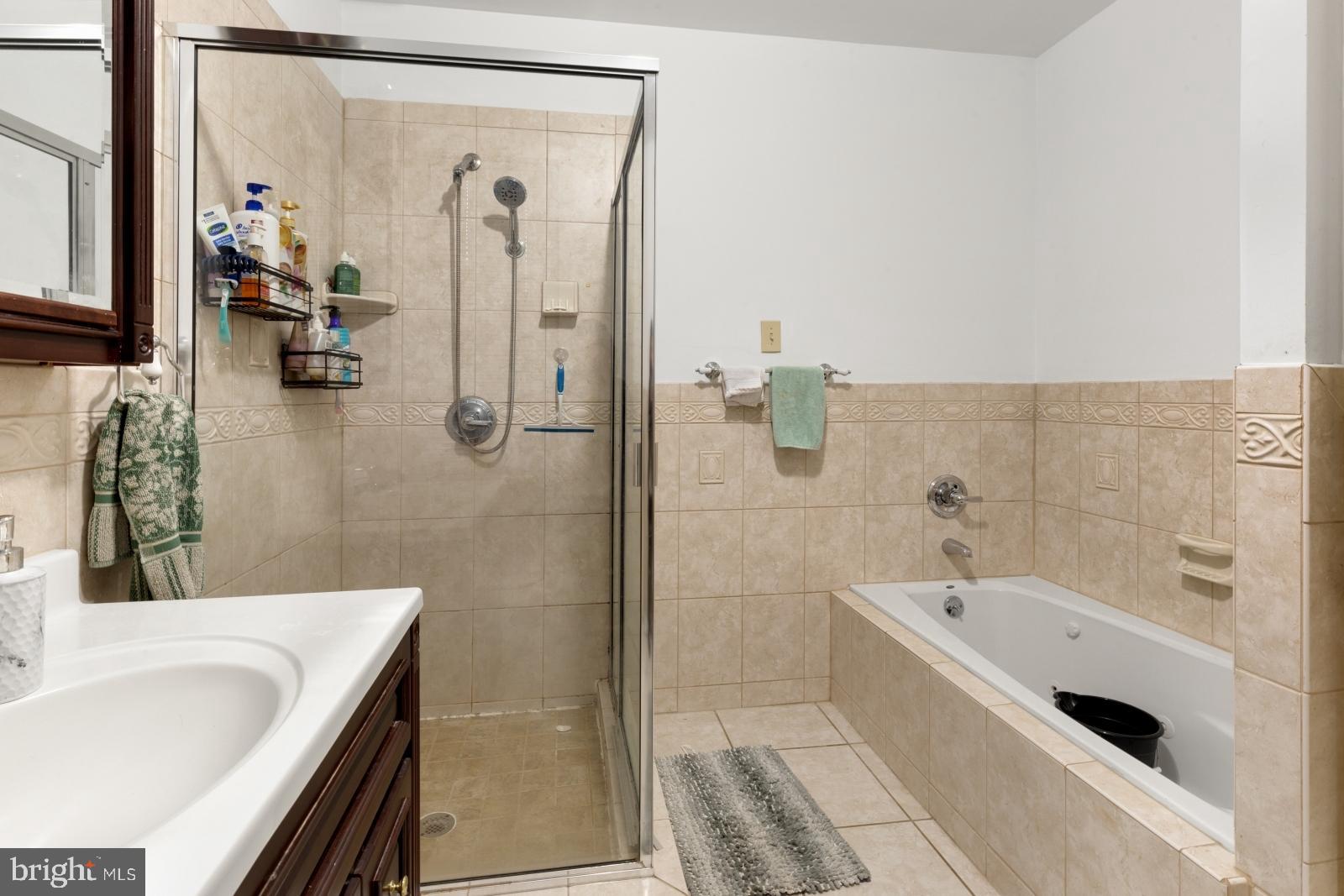 GRADUATE HOSPITAL - Residential Lease