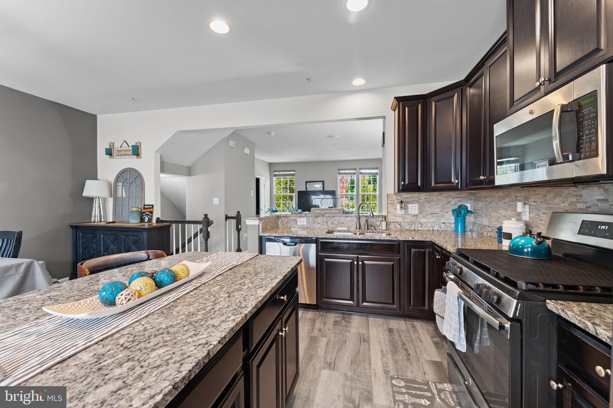 12248 TIMBERLAKE PLACE