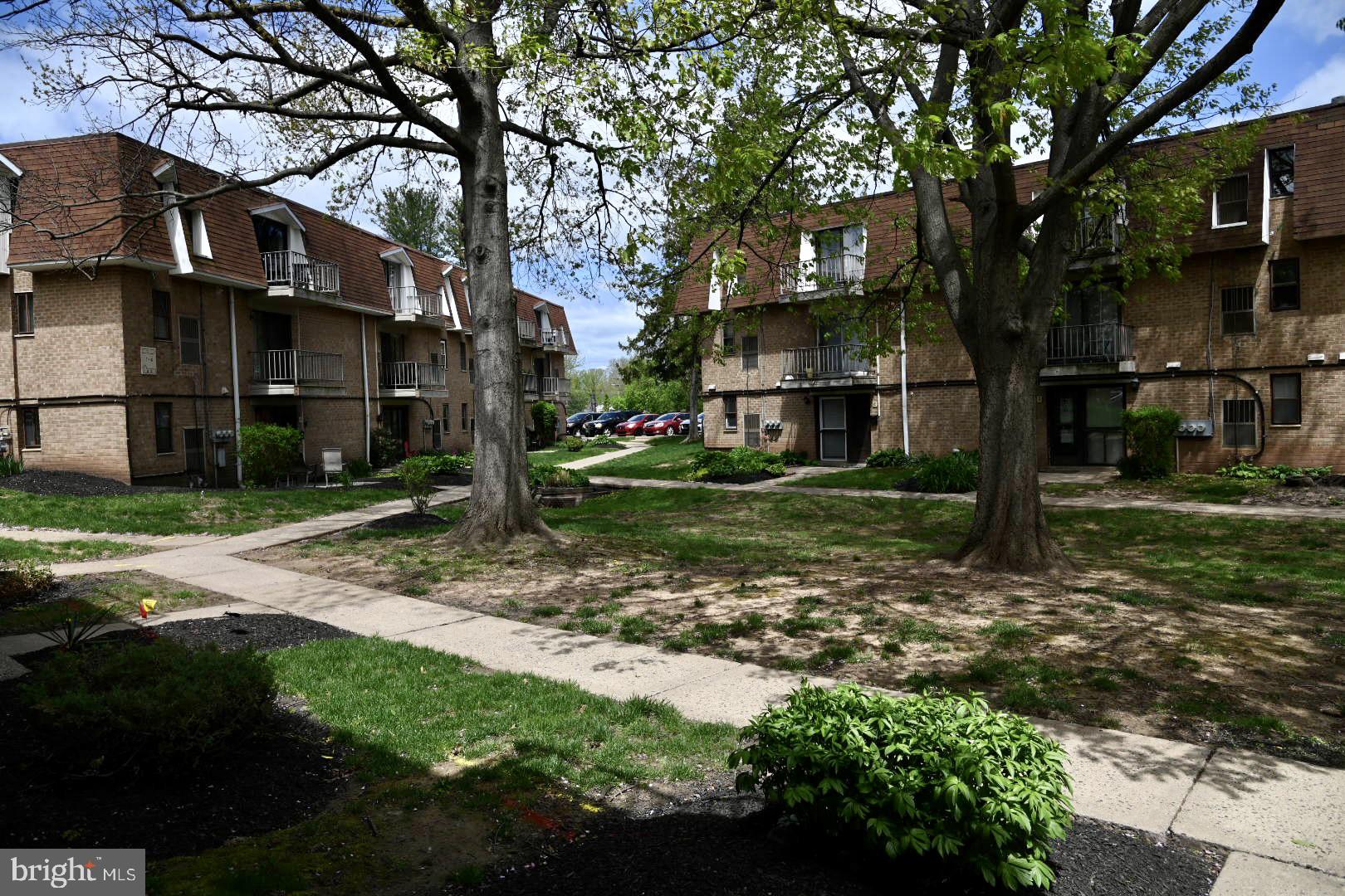 LOG COLLEGE - Residential