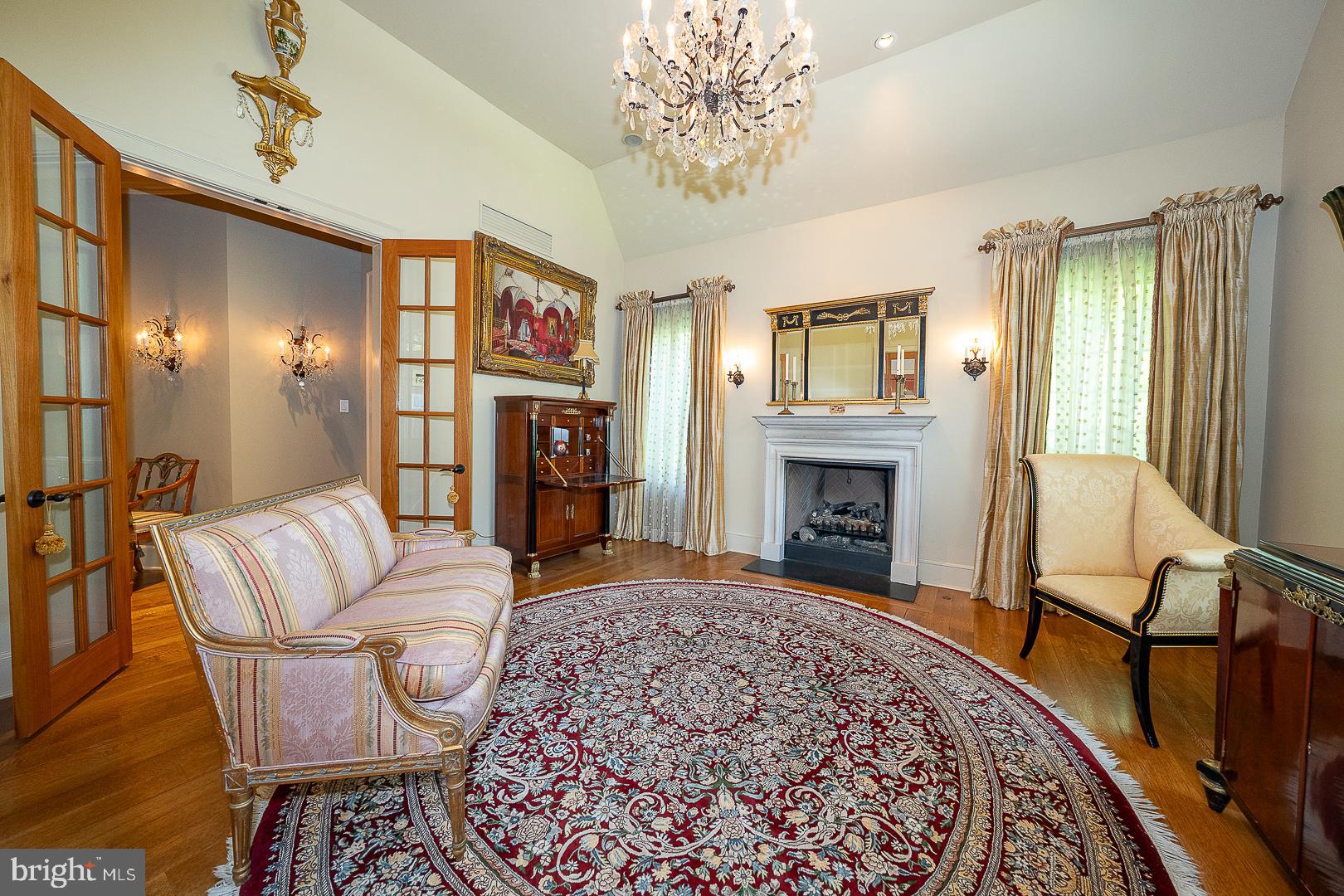 WYNNEWOOD - Residential