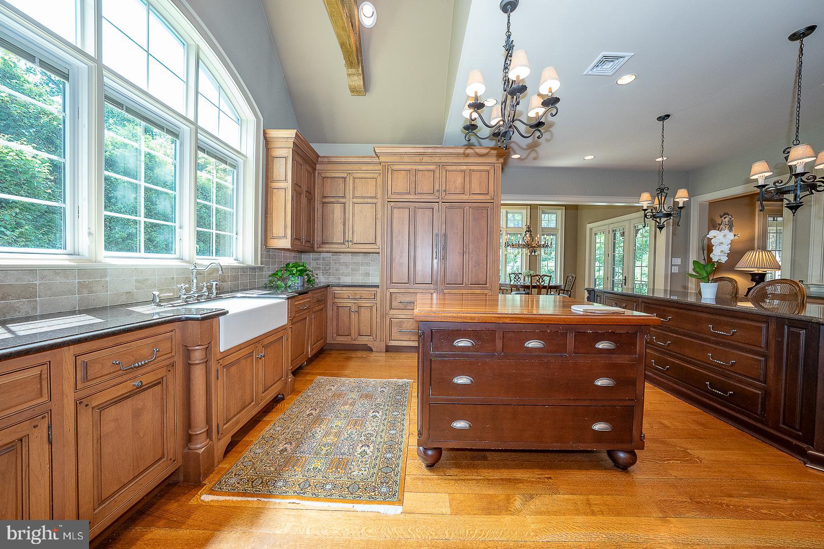 WYNNEWOOD - Residential